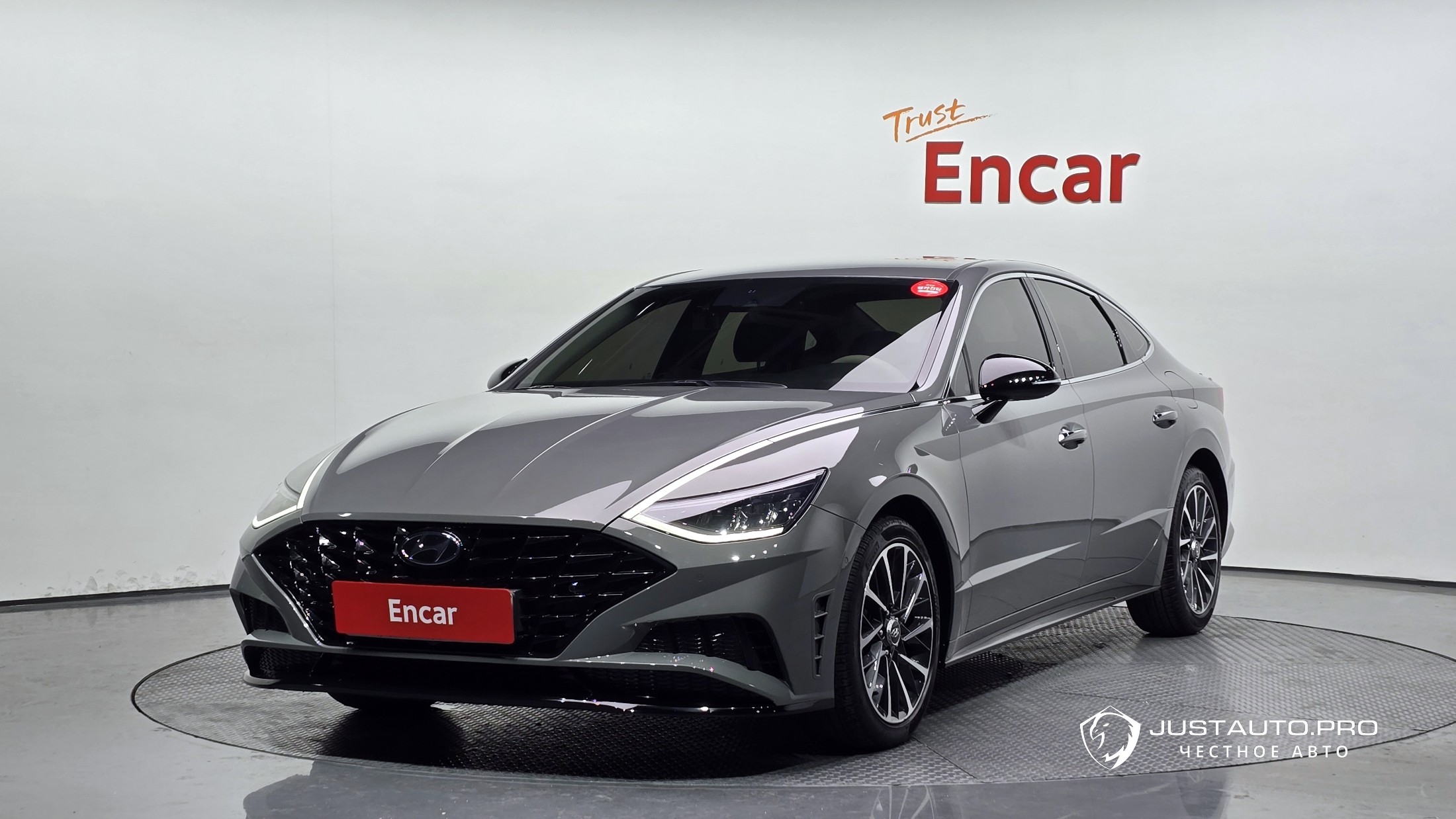 Автомобиль Hyundai Sonata