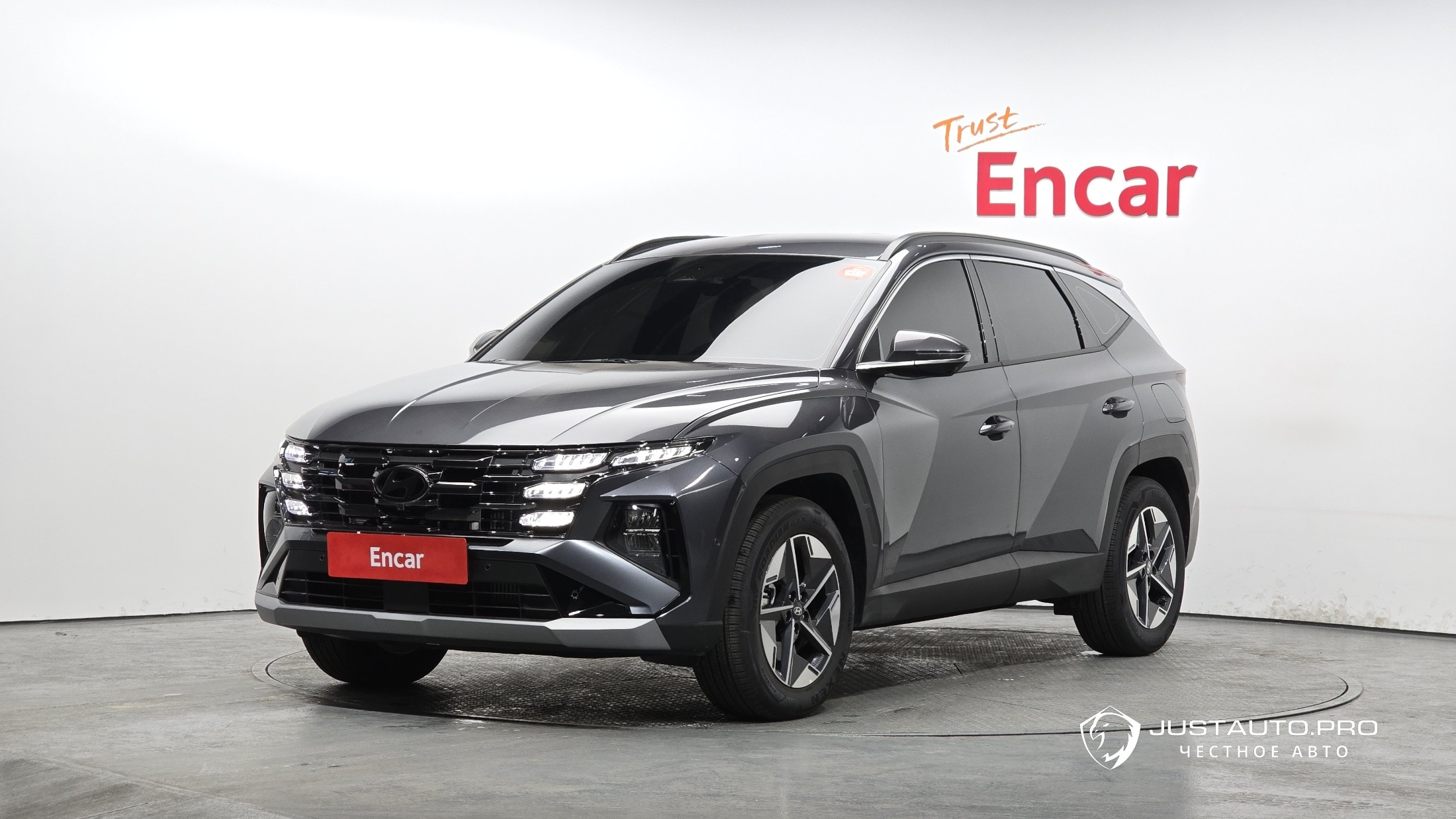 Автомобиль Hyundai Tucson