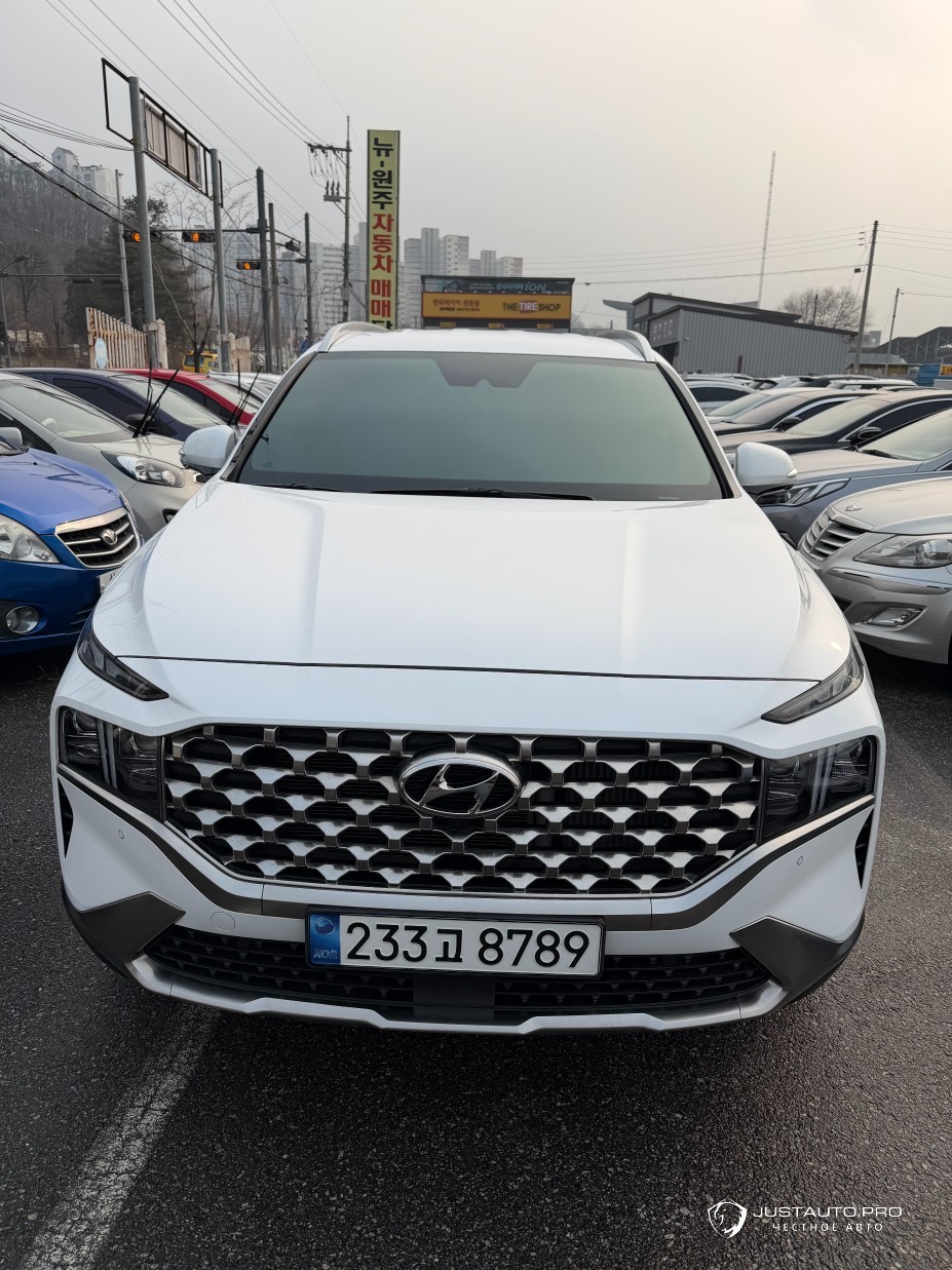 Автомобиль Hyundai Santafe
