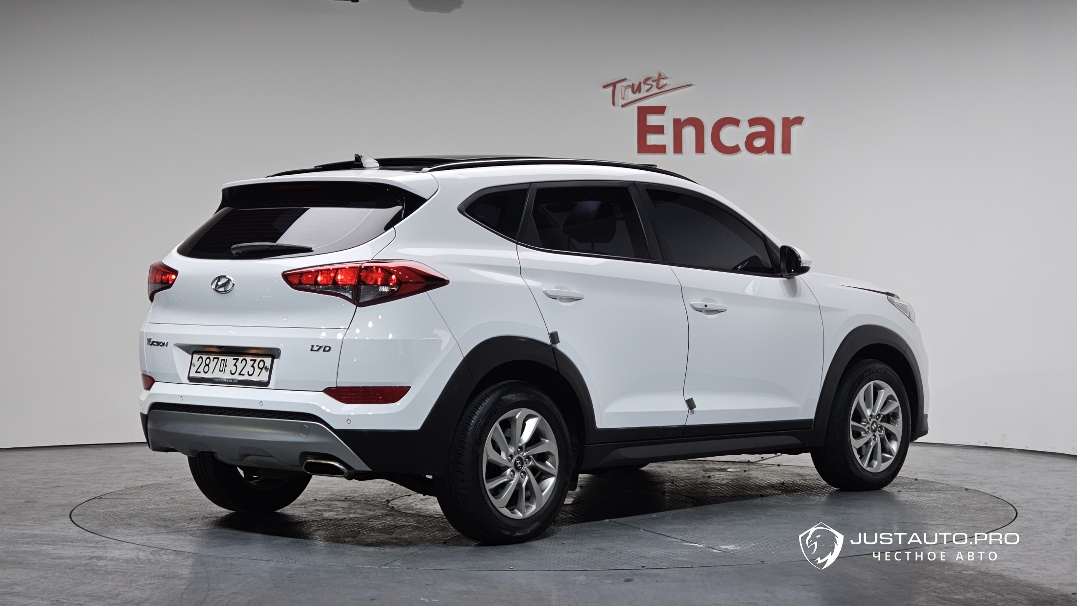 Автомобиль Hyundai Tucson