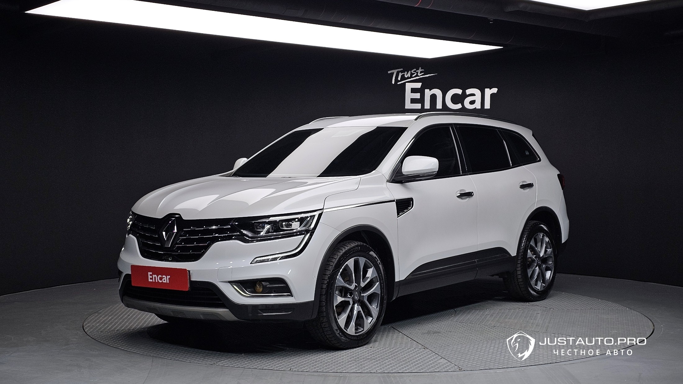 Автомобиль Renault-KoreaSamsung QM6