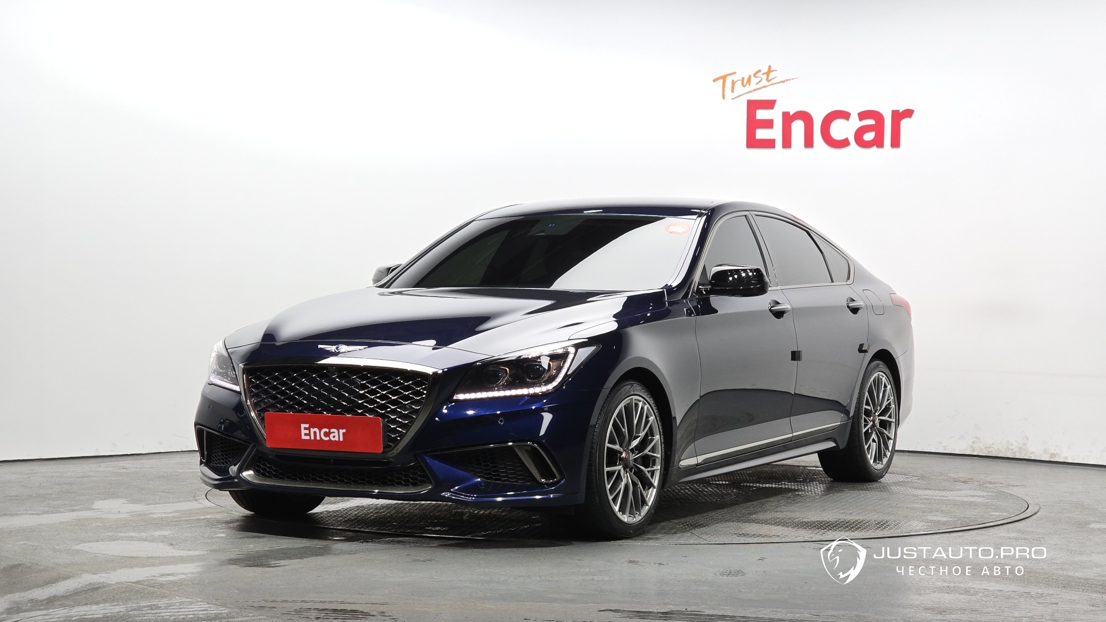 Автомобиль Genesis G80