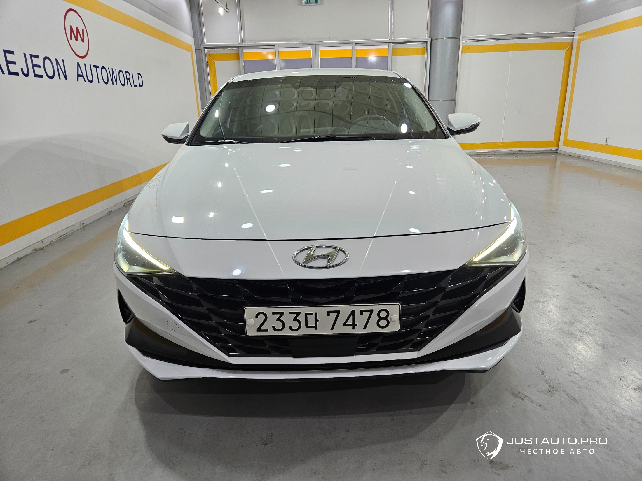 Автомобиль Hyundai AVANTE