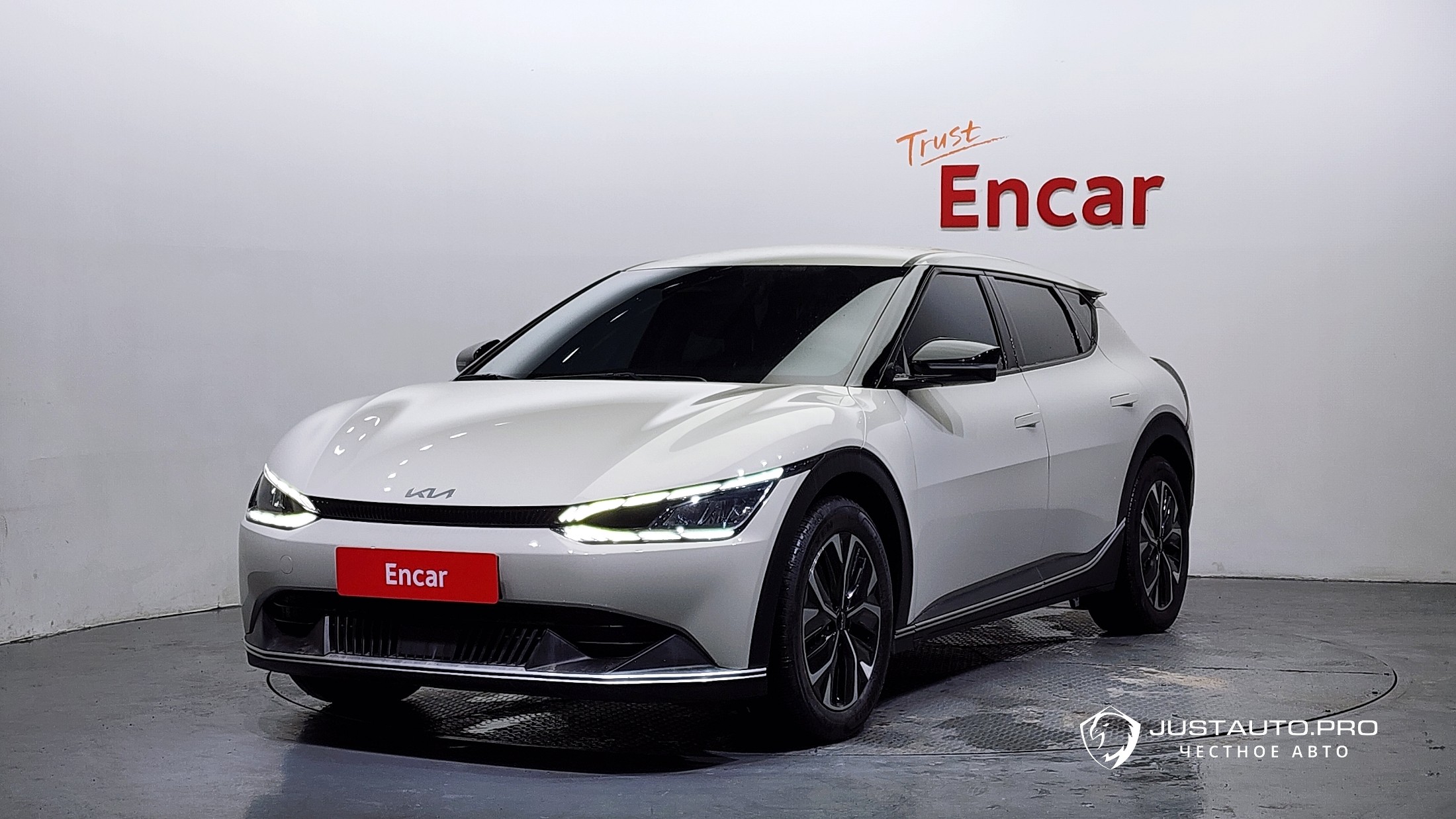 Автомобиль Kia EV6