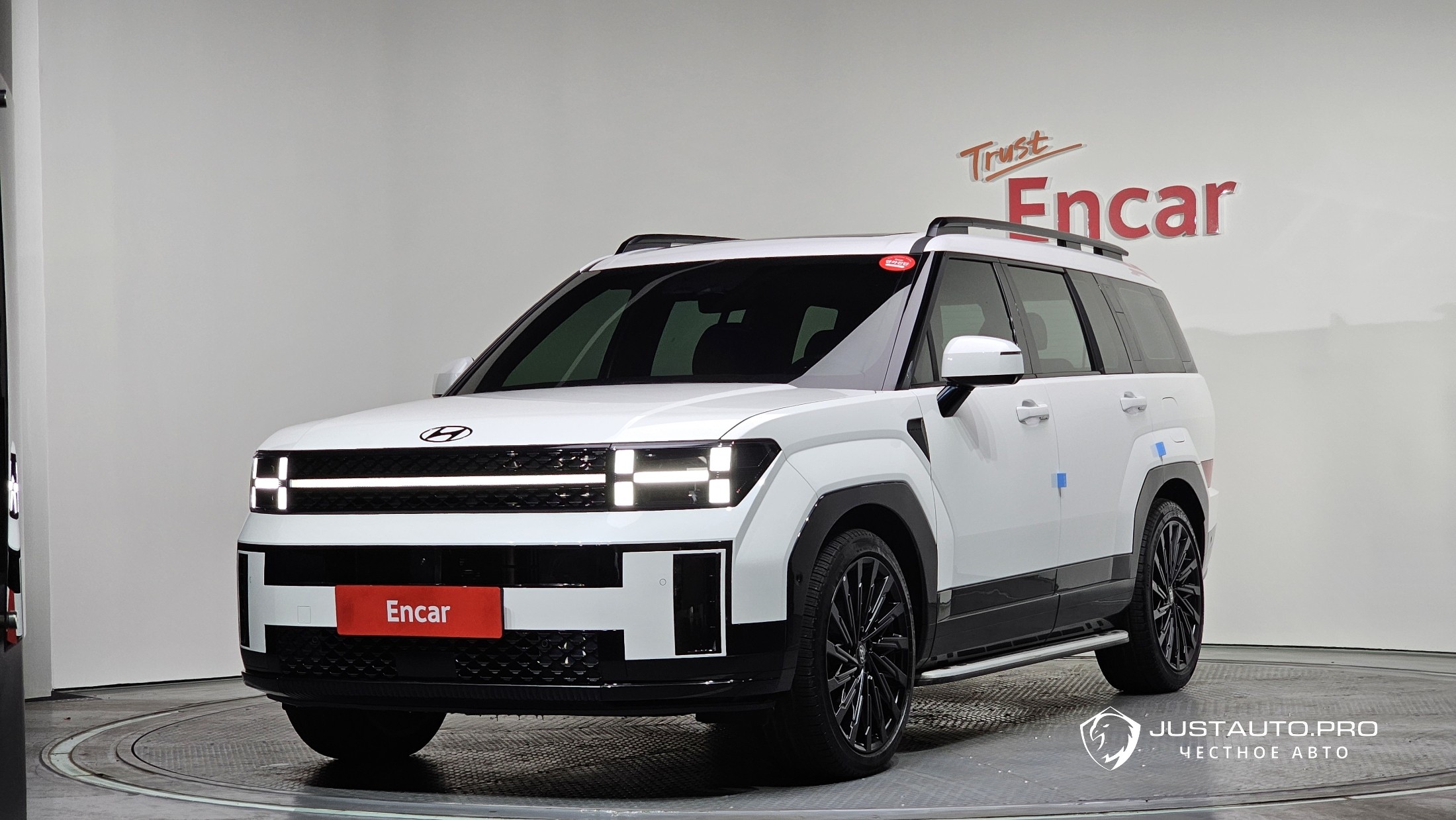 Автомобиль Hyundai Santafe