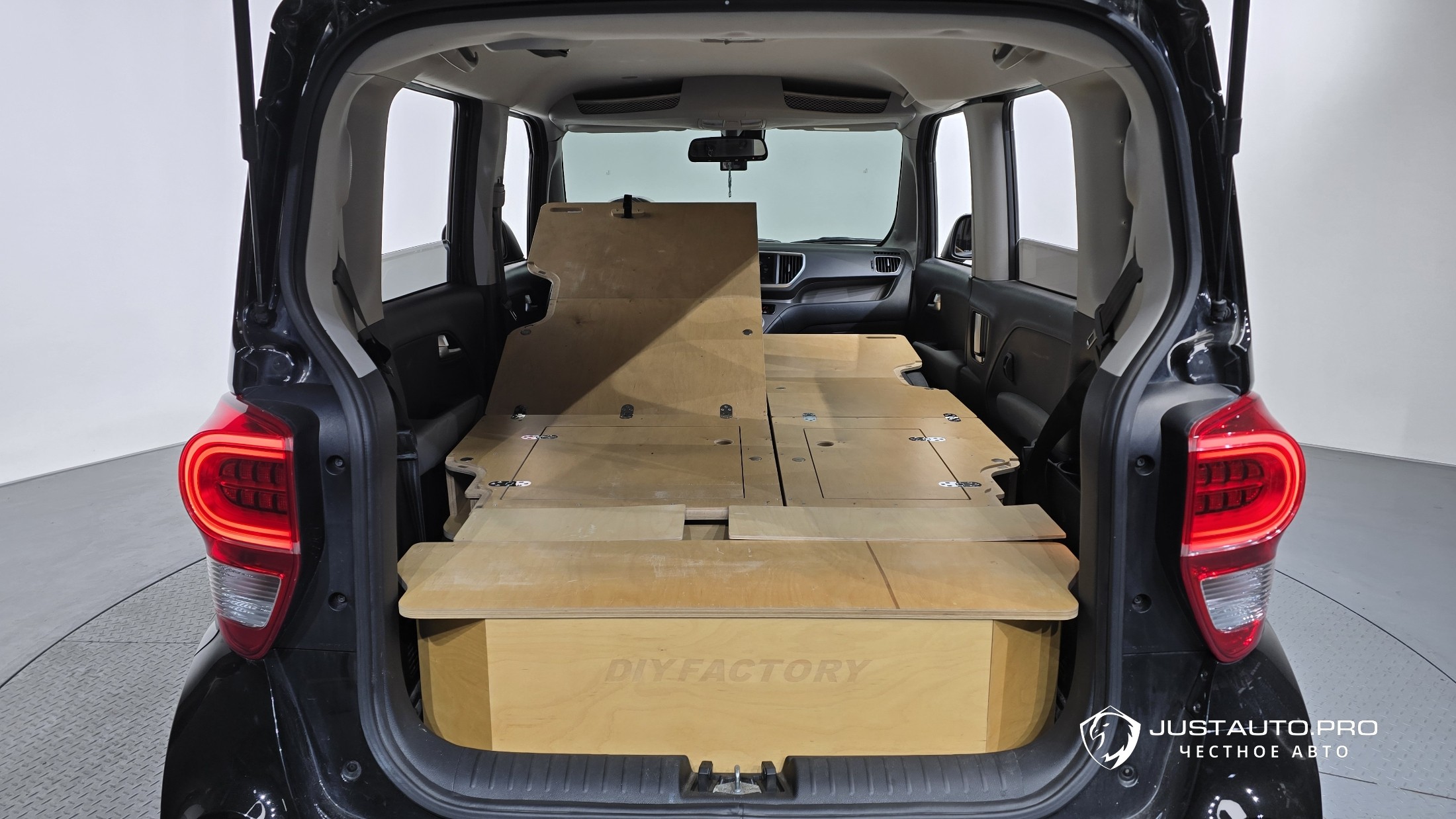 Автомобиль Kia RAY