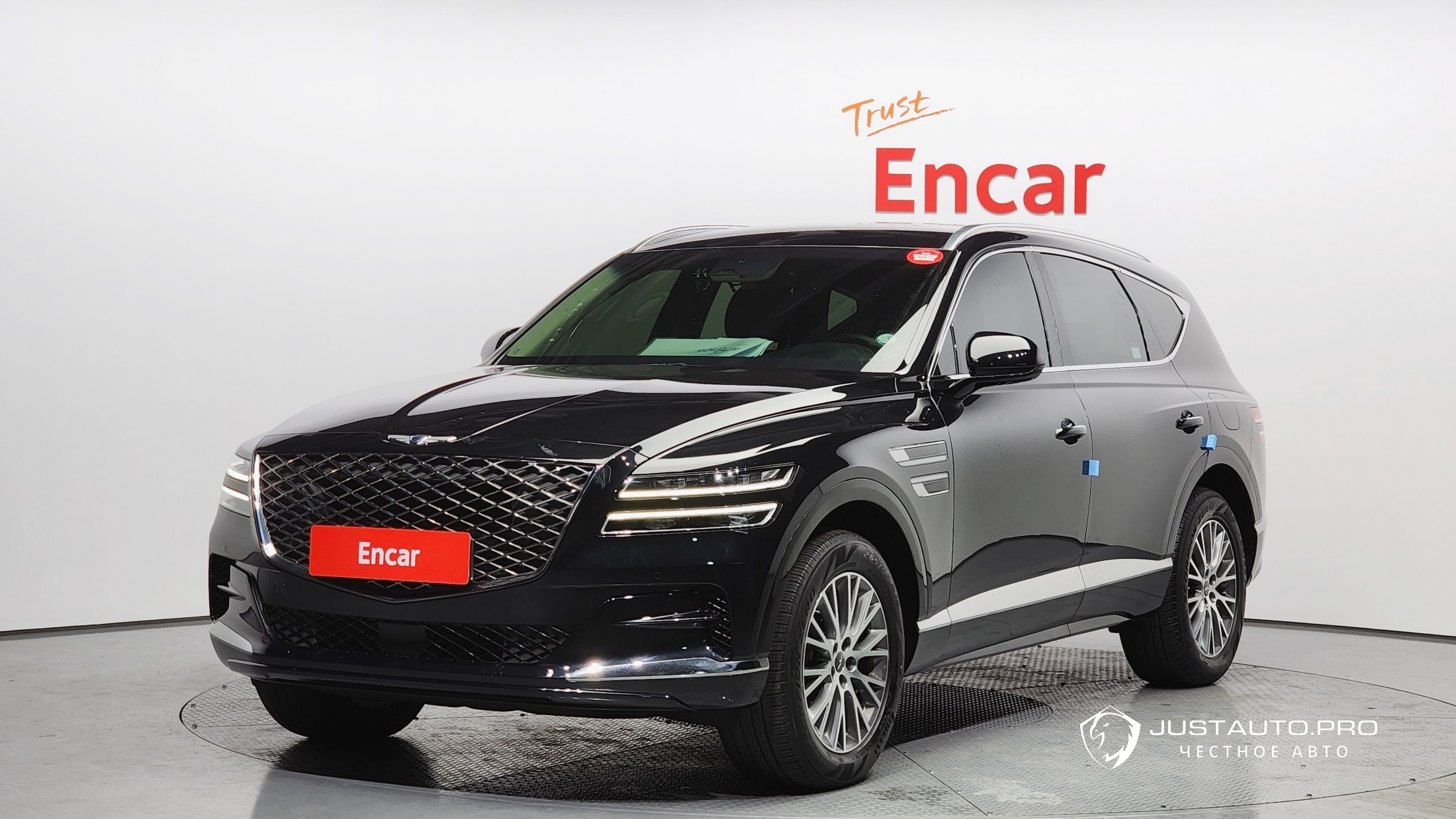 Автомобиль Genesis GV80