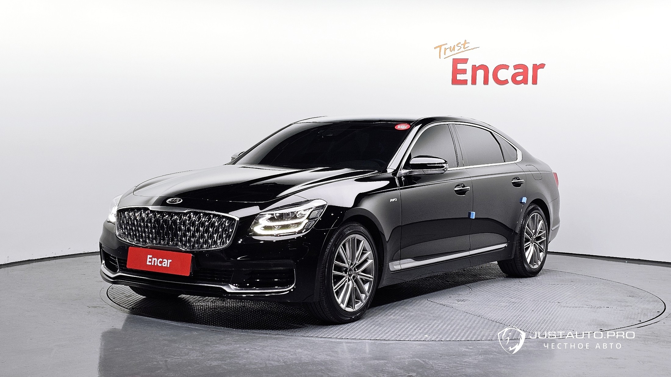 Автомобиль Kia K9