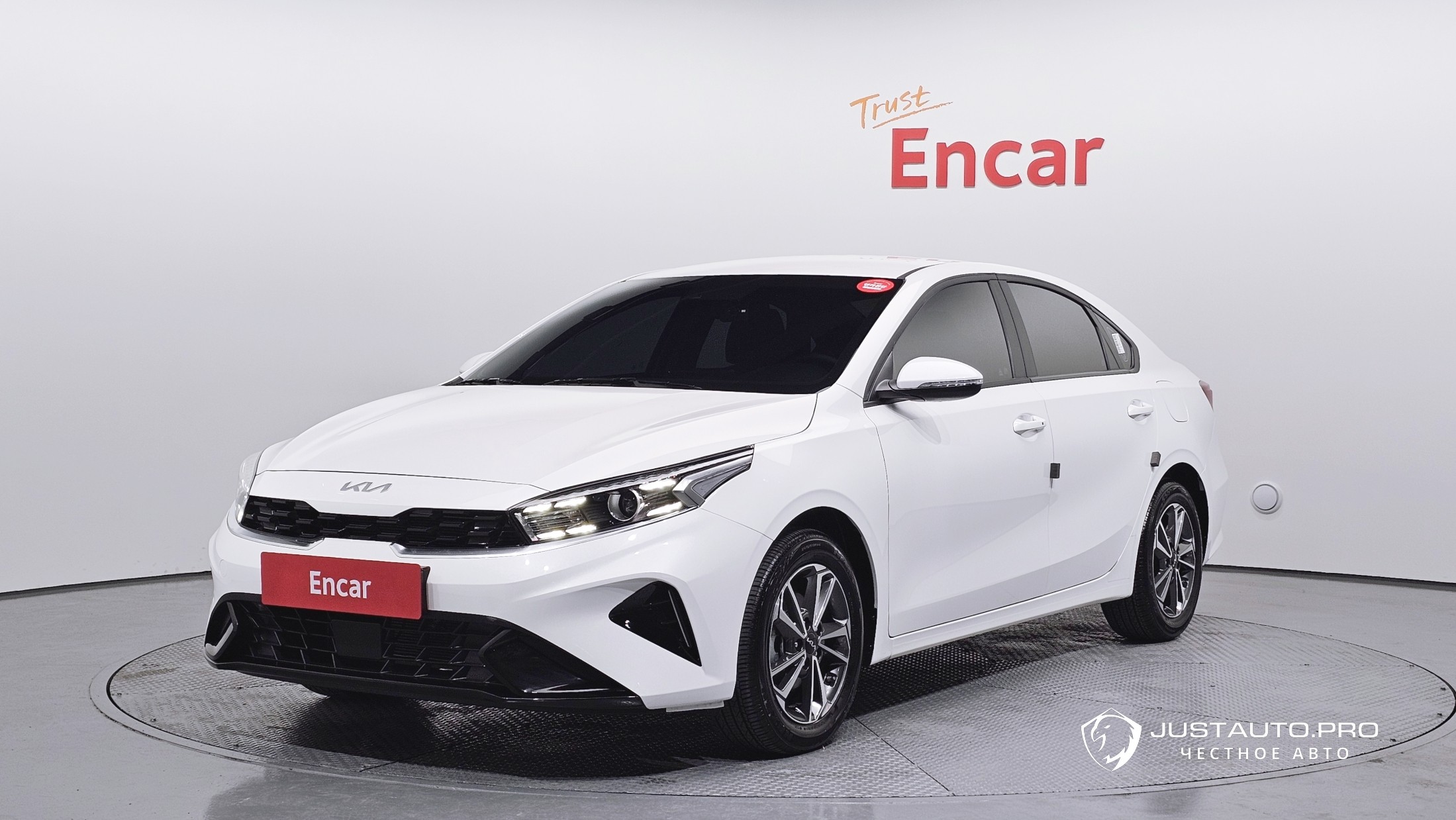 Автомобиль Kia K3