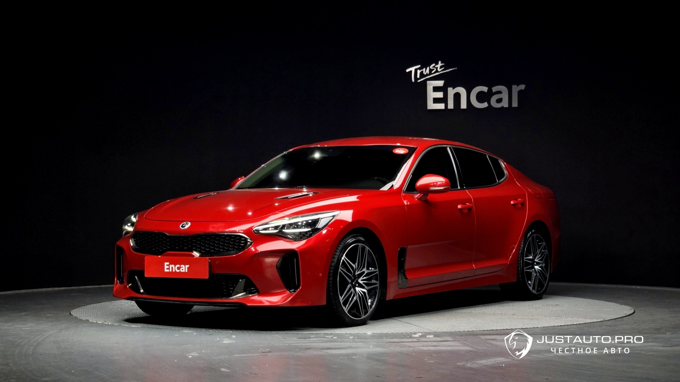 Автомобиль Kia Stinger
