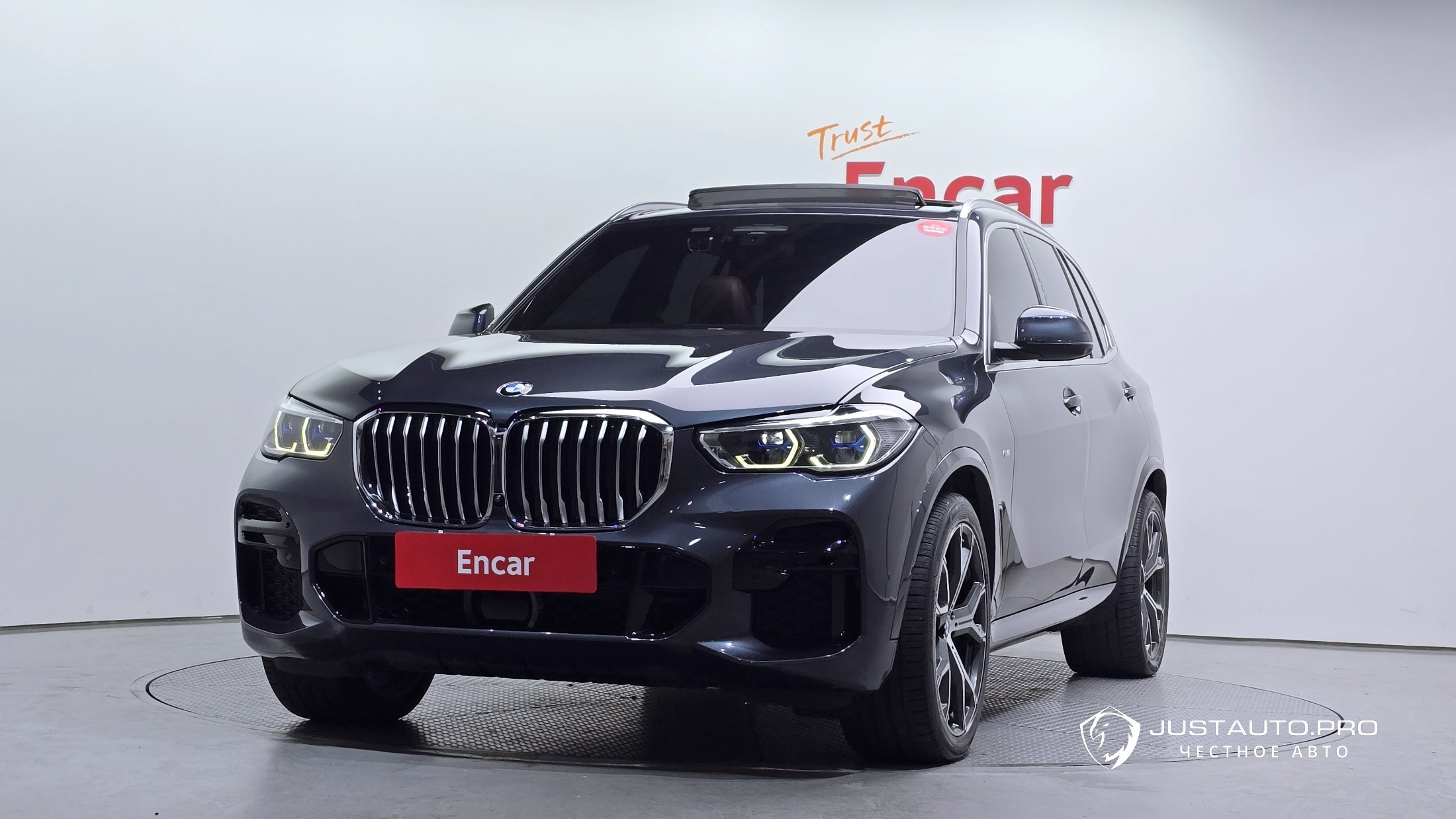 Автомобиль BMW X5