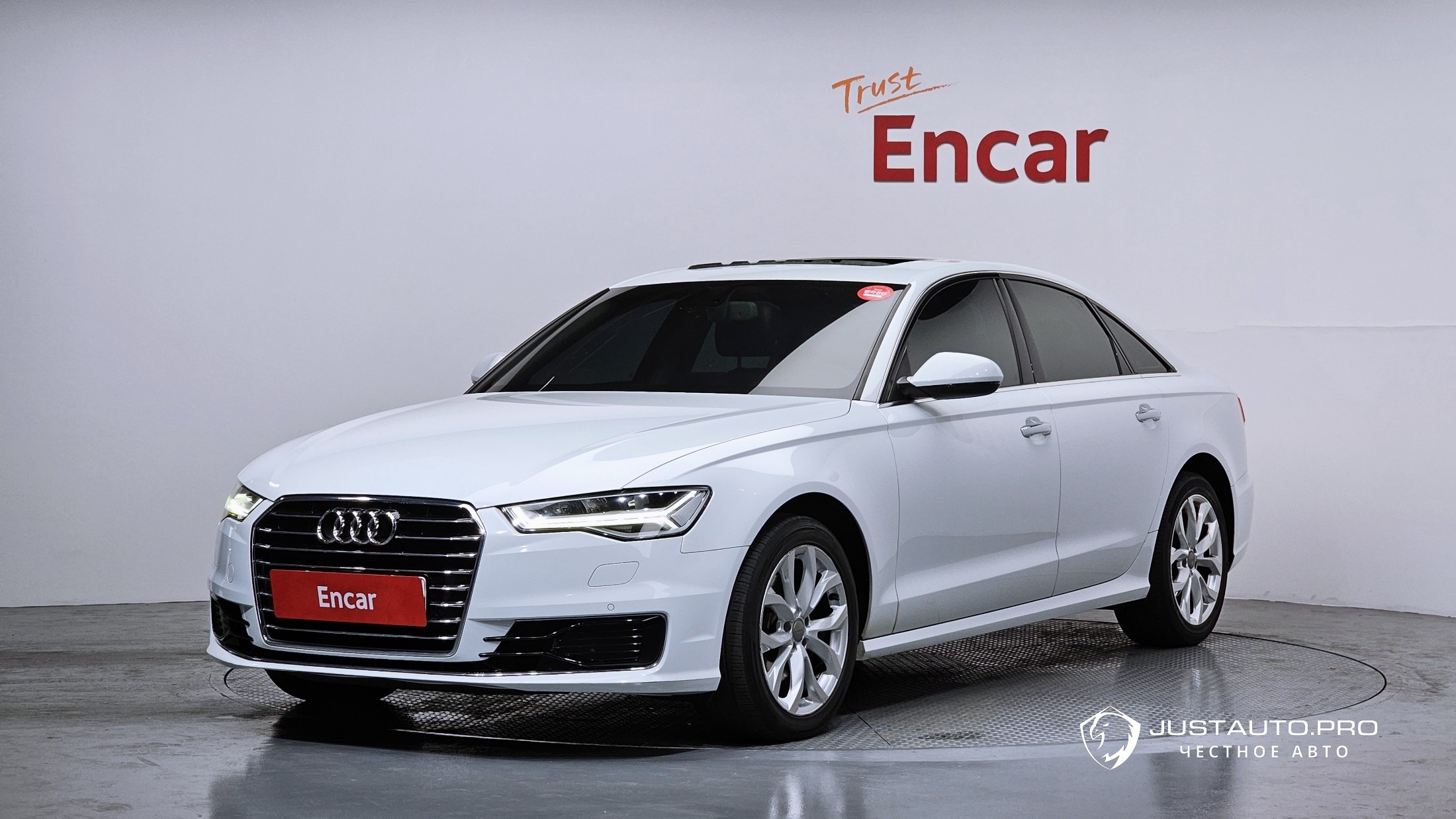 Автомобиль Audi A6