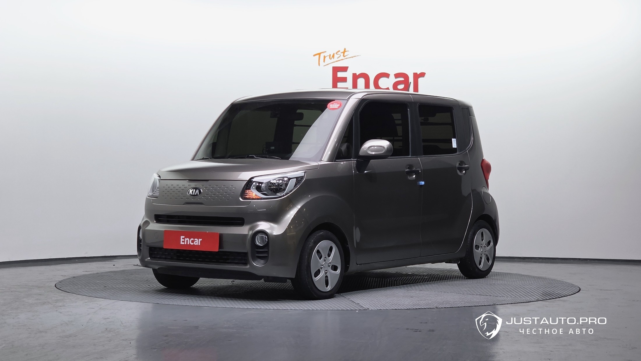 Автомобиль Kia RAY