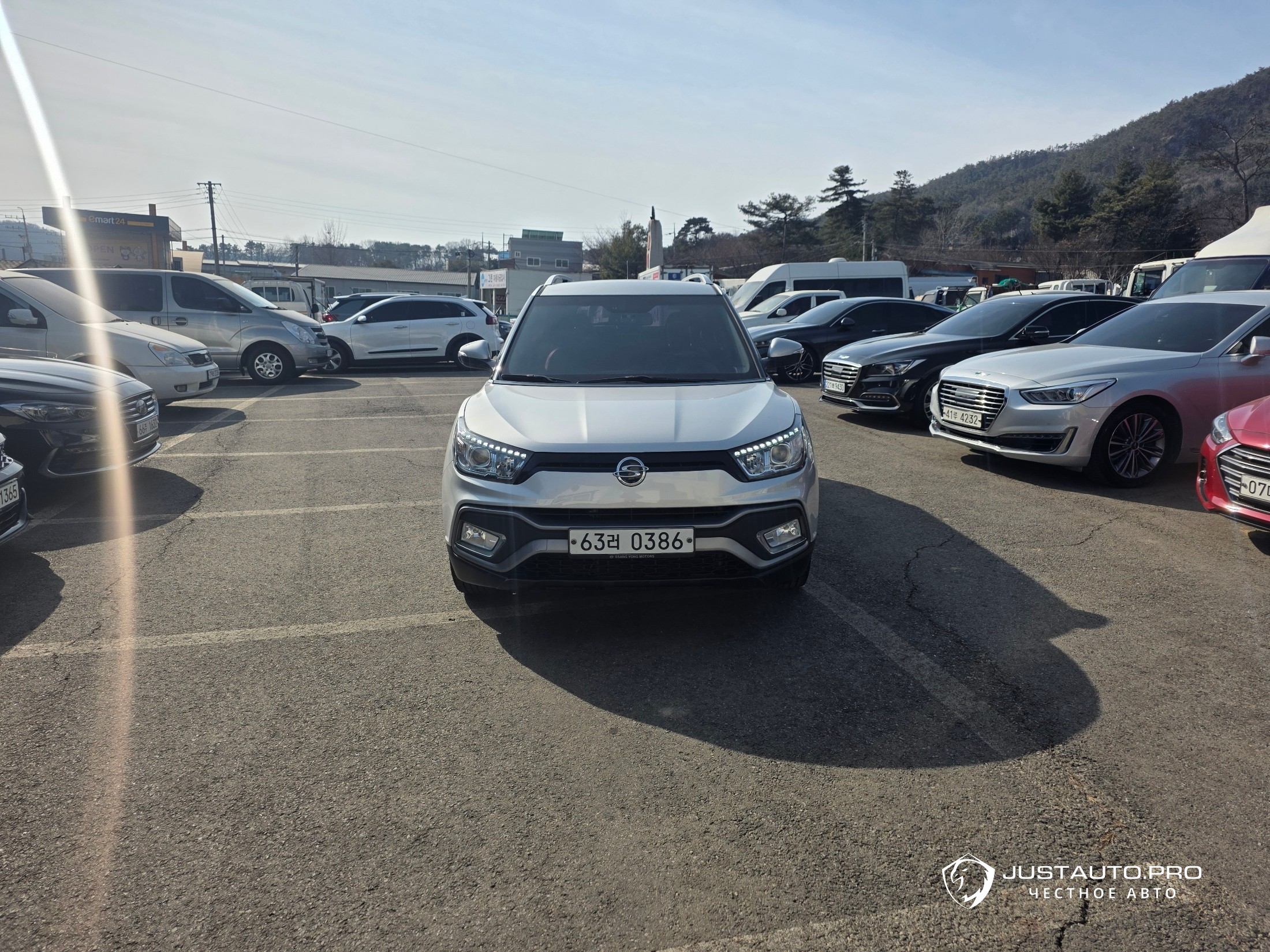 Автомобиль KG_Mobility_Ssangyong TIBOLI
