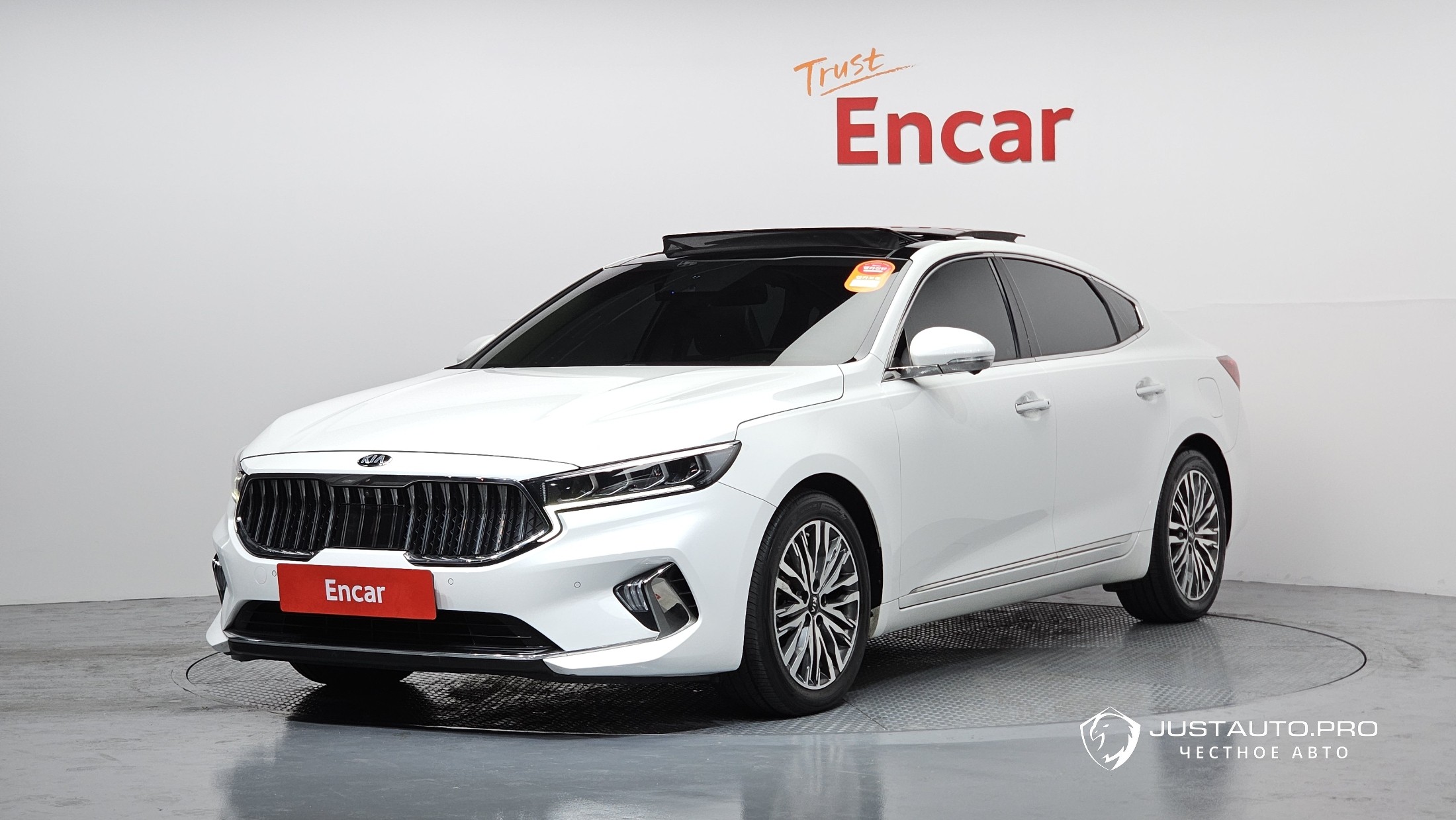 Автомобиль Kia K7
