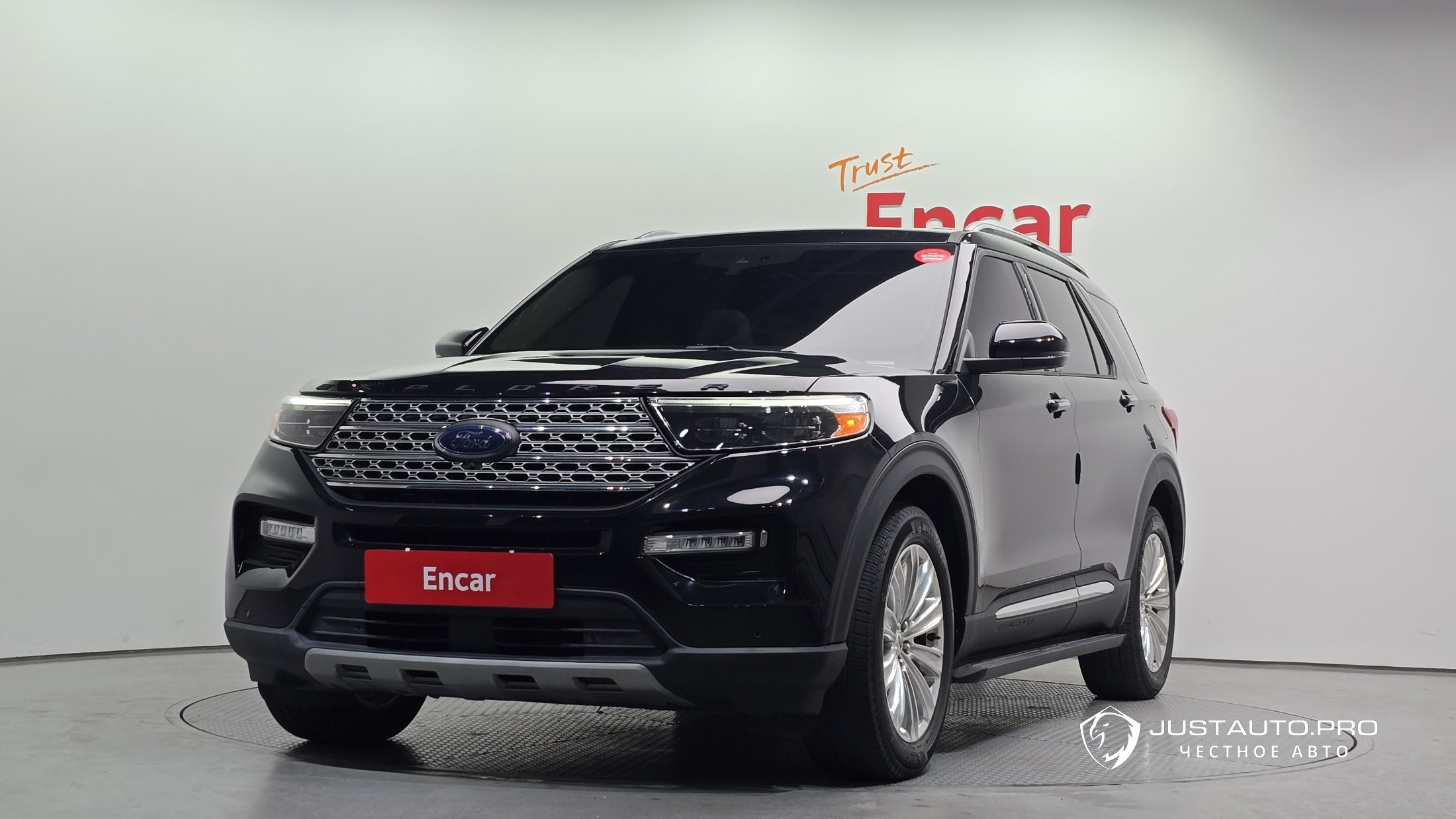 Автомобиль Ford Explorer