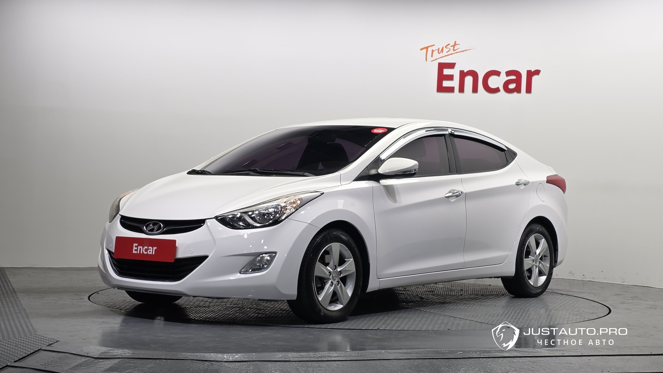 Автомобиль Hyundai AVANTE