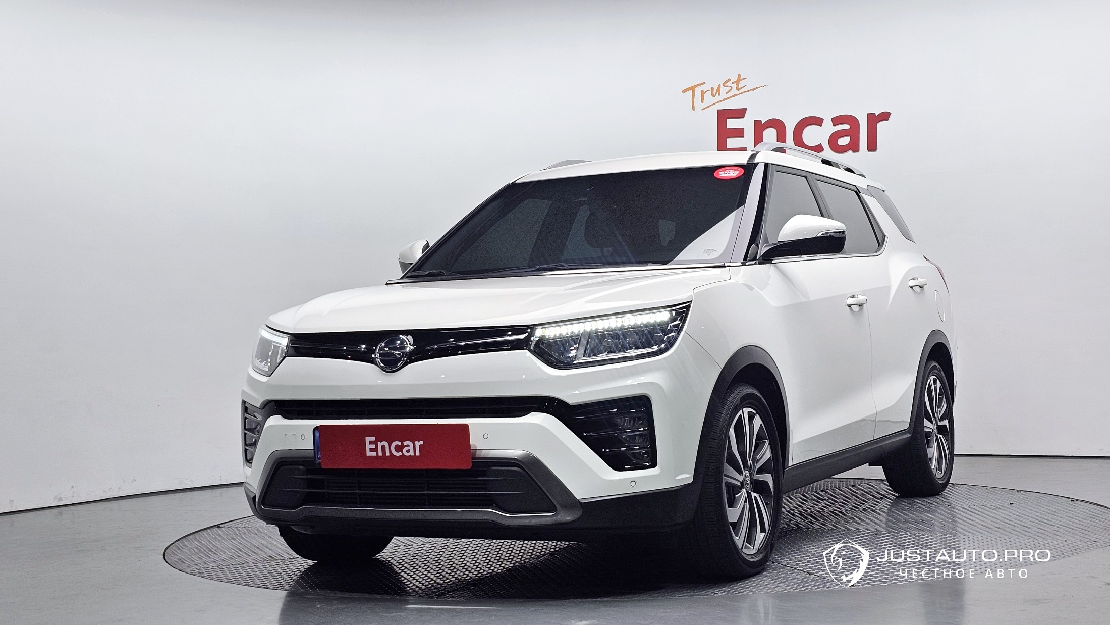 Автомобиль KG_Mobility_Ssangyong TIBOLI