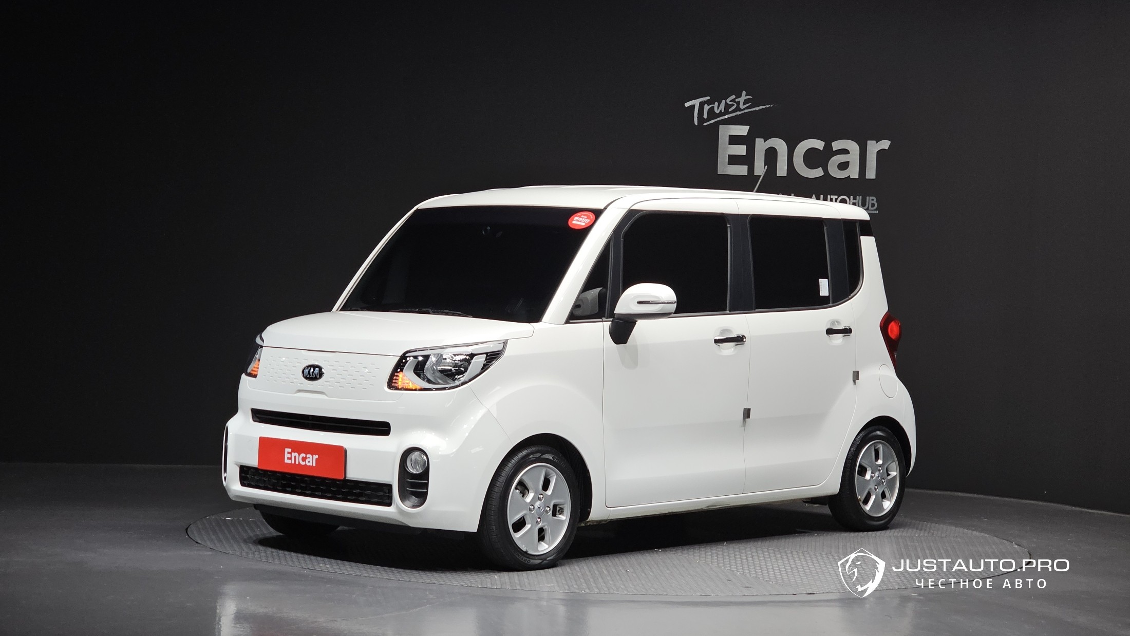 Автомобиль Kia RAY