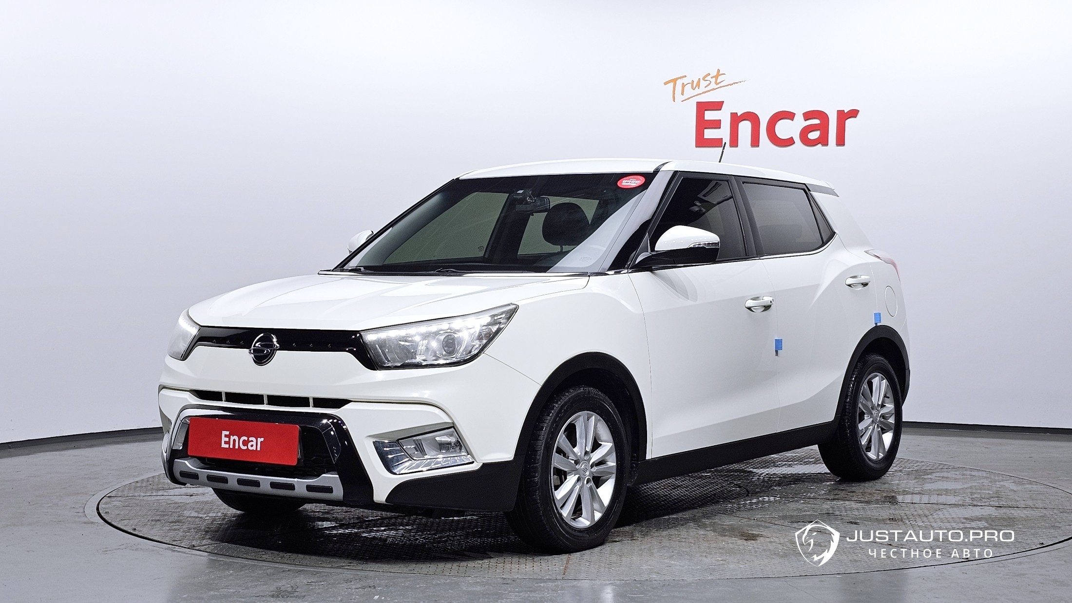 Автомобиль KG_Mobility_Ssangyong TIBOLI