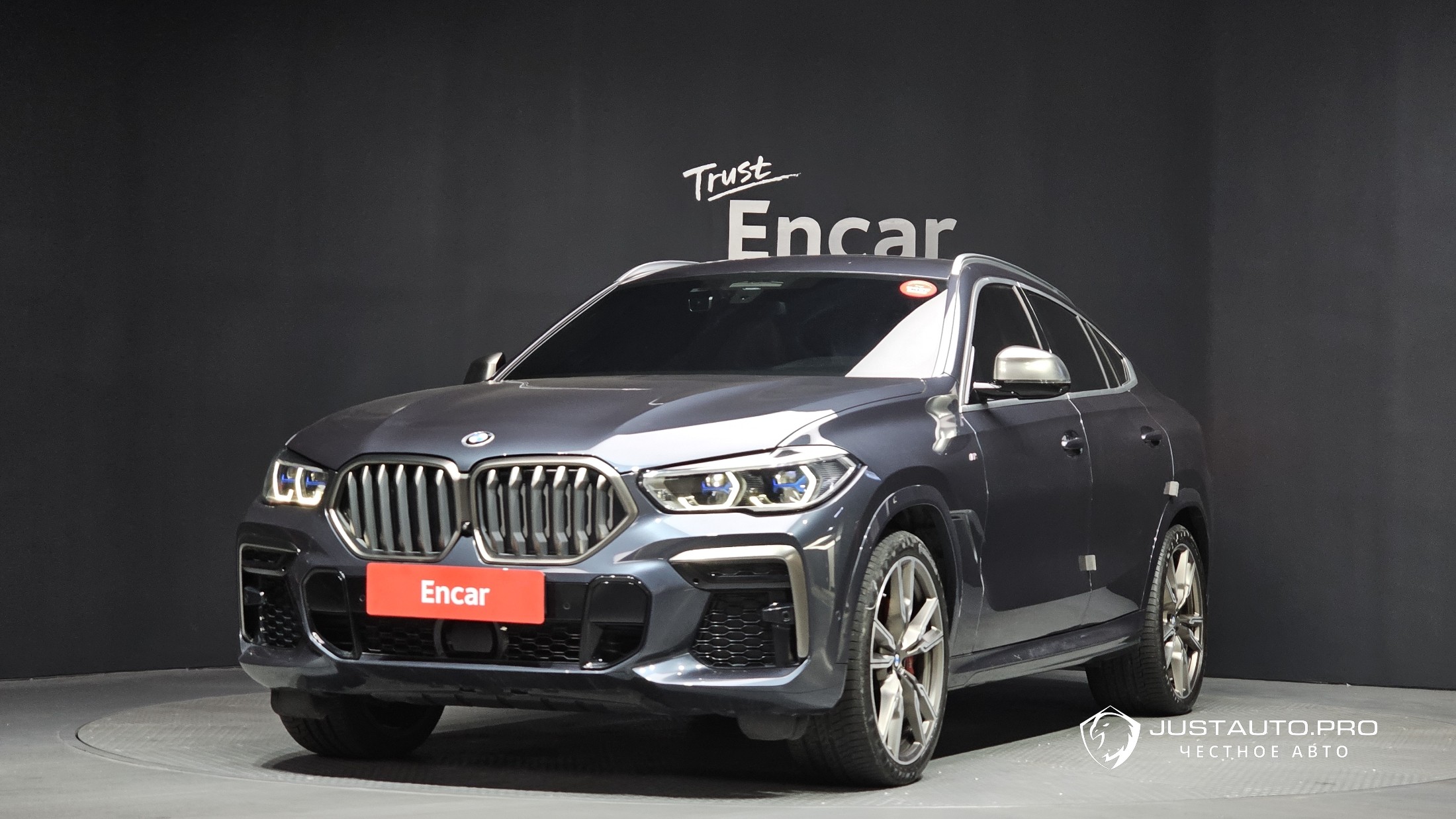 Автомобиль BMW X6