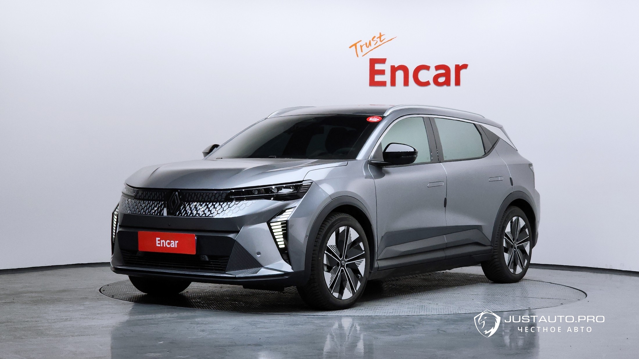 Автомобиль Renault-KoreaSamsung Scenic