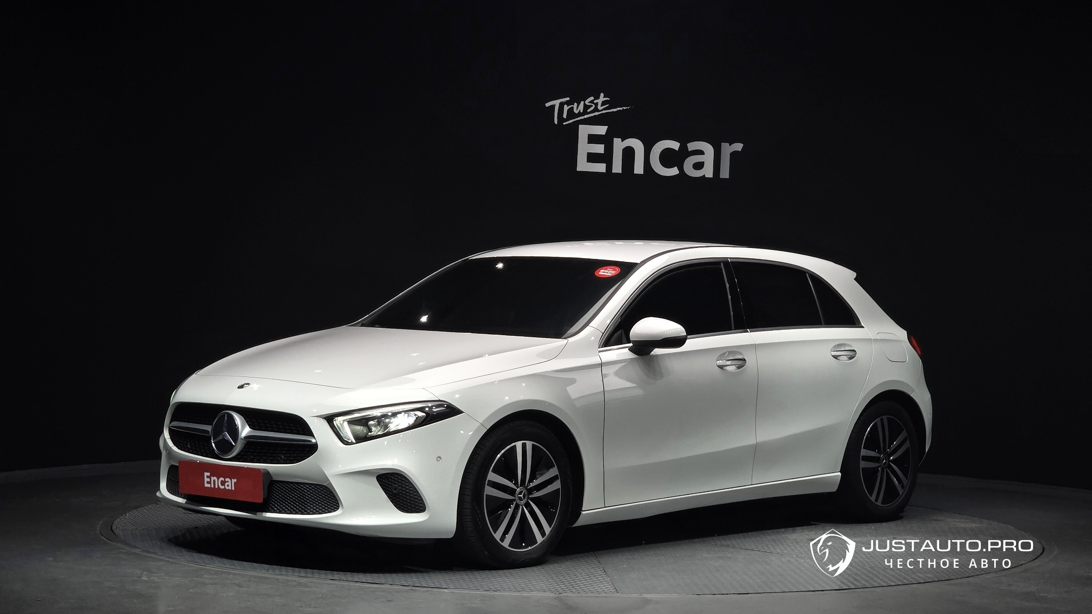 Автомобиль Mercedes-Benz A-Class