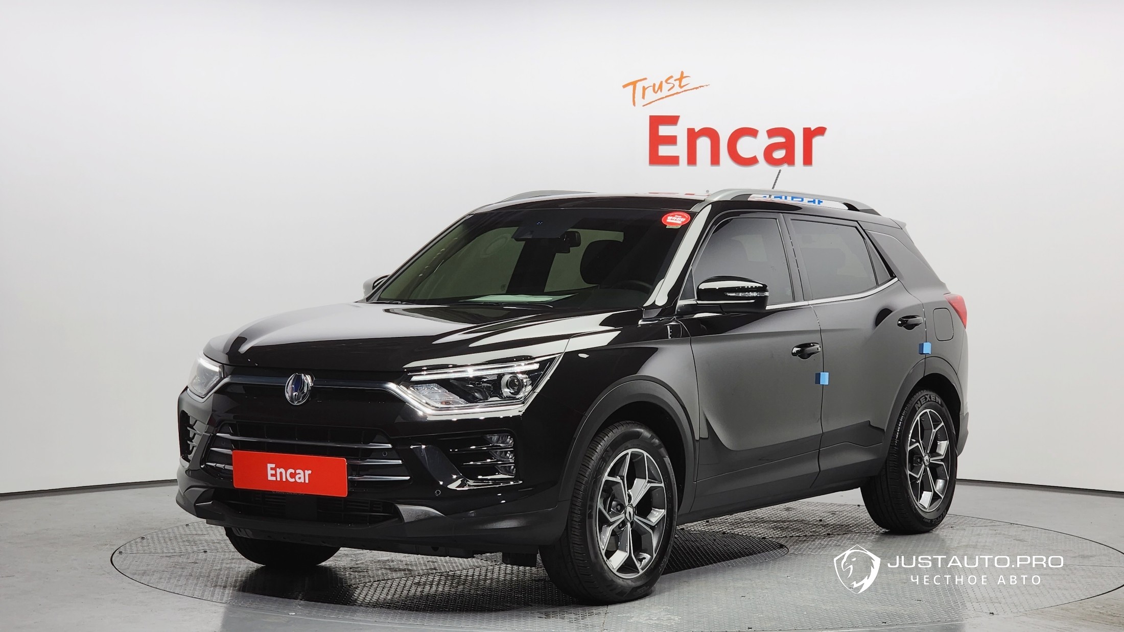 Автомобиль KG_Mobility_Ssangyong KORANDO