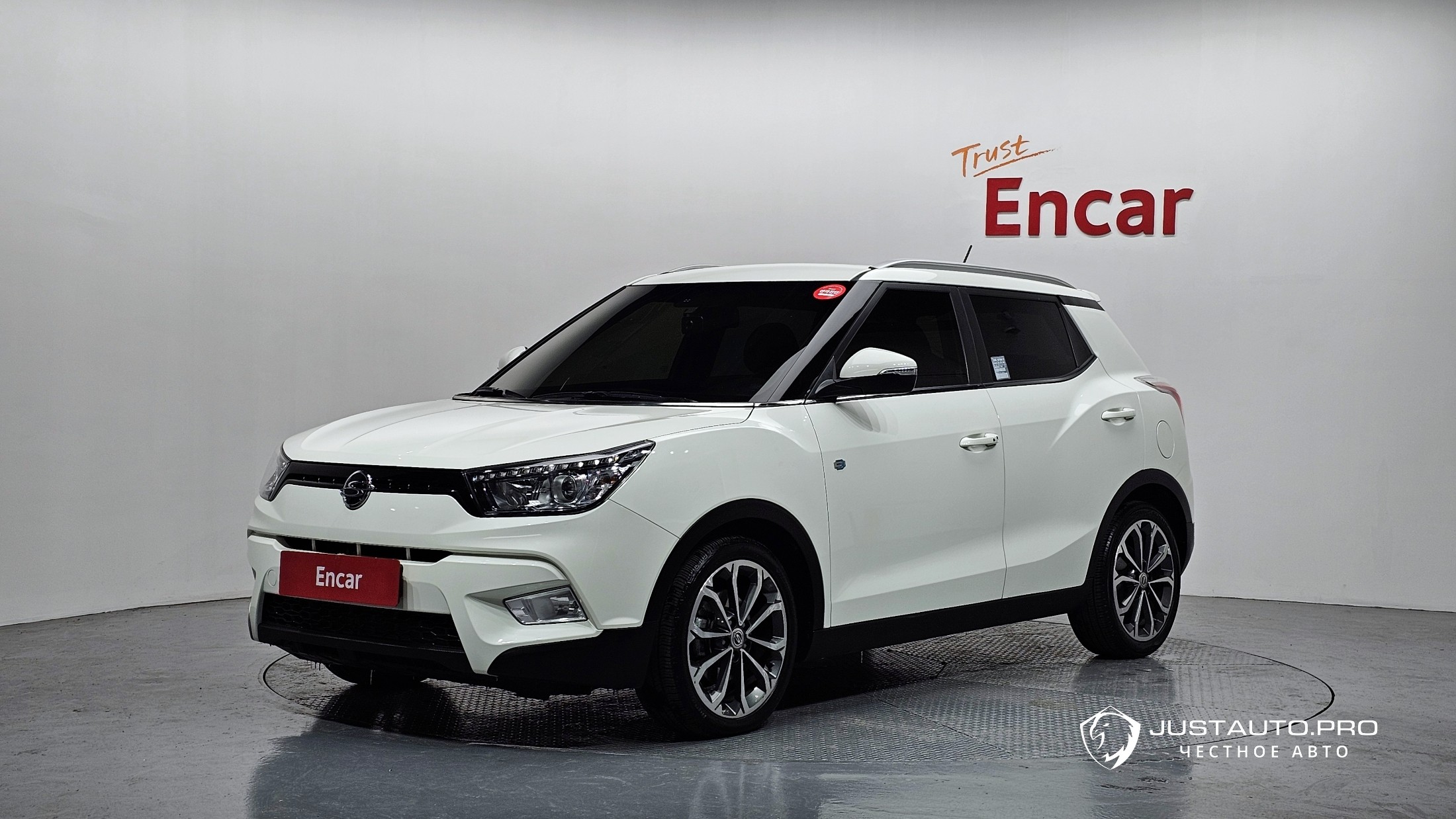 Автомобиль KG_Mobility_Ssangyong TIBOLI