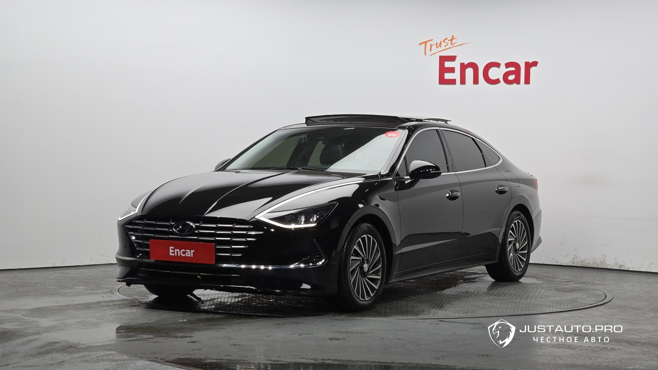 Автомобиль Hyundai Sonata