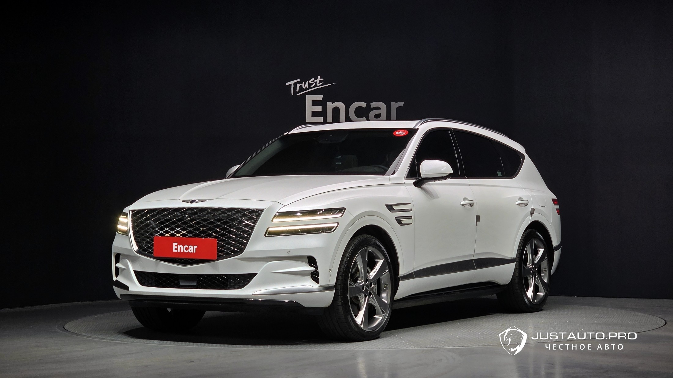 Автомобиль Genesis GV80