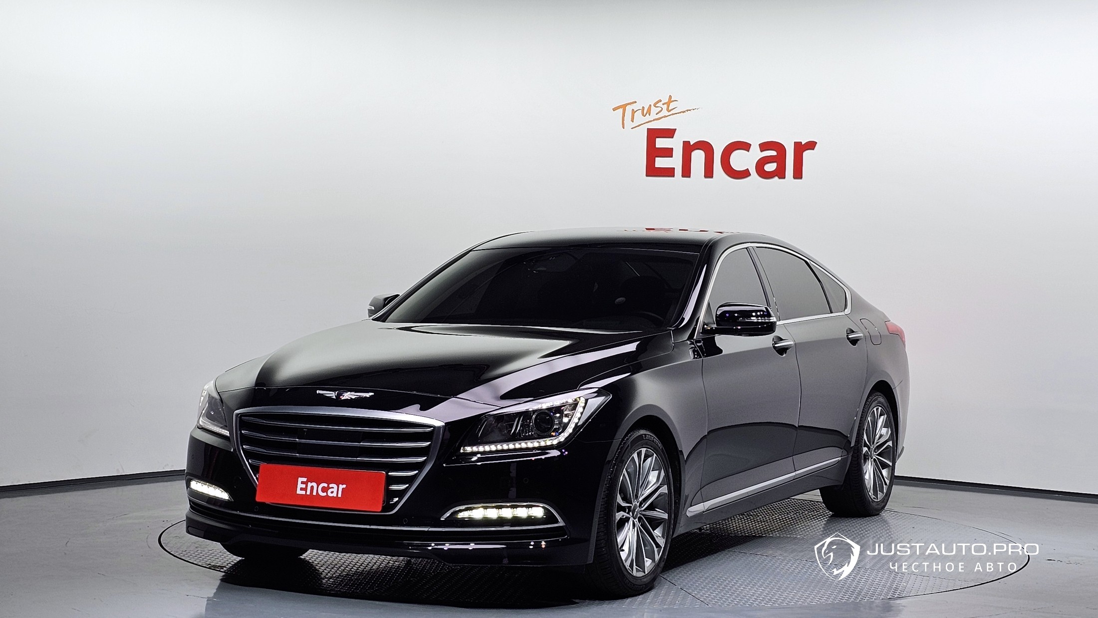 Автомобиль Hyundai Genesis