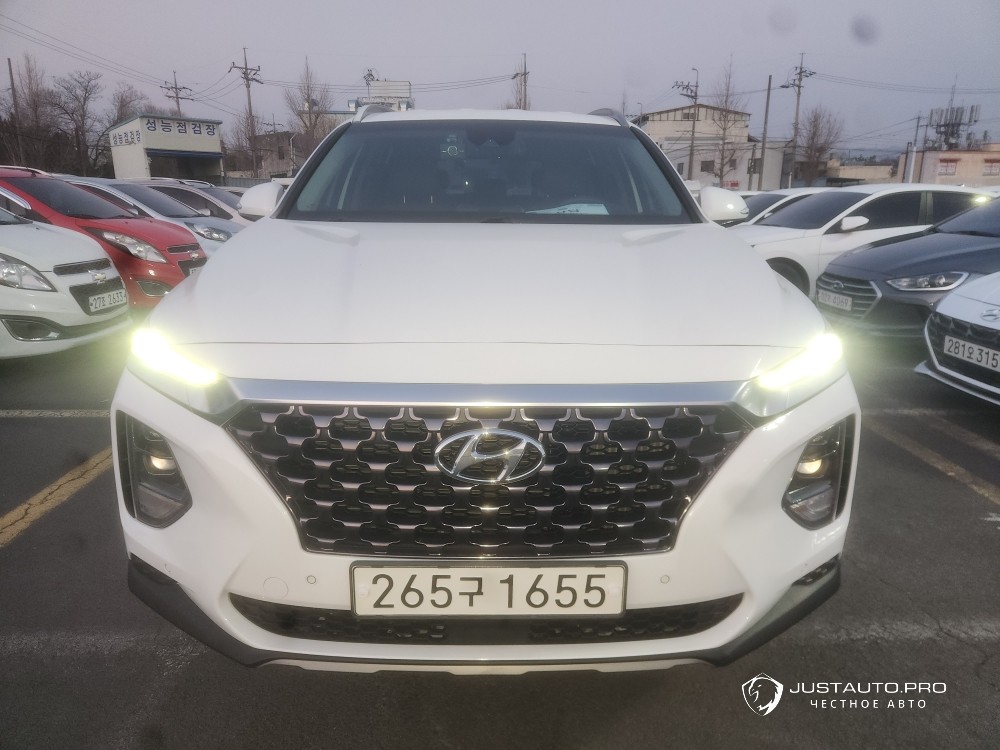Автомобиль Hyundai Santafe