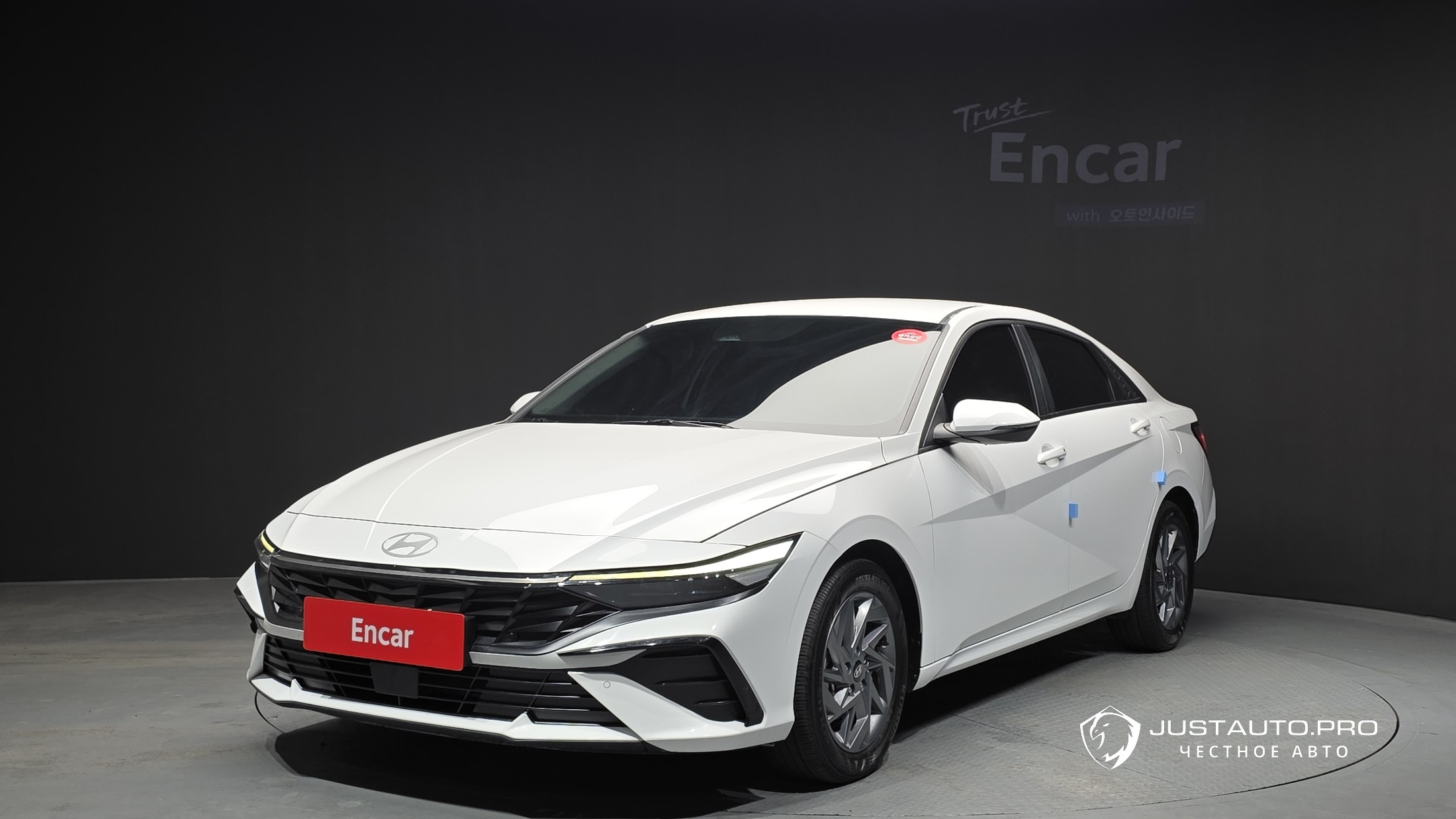 Автомобиль Hyundai AVANTE