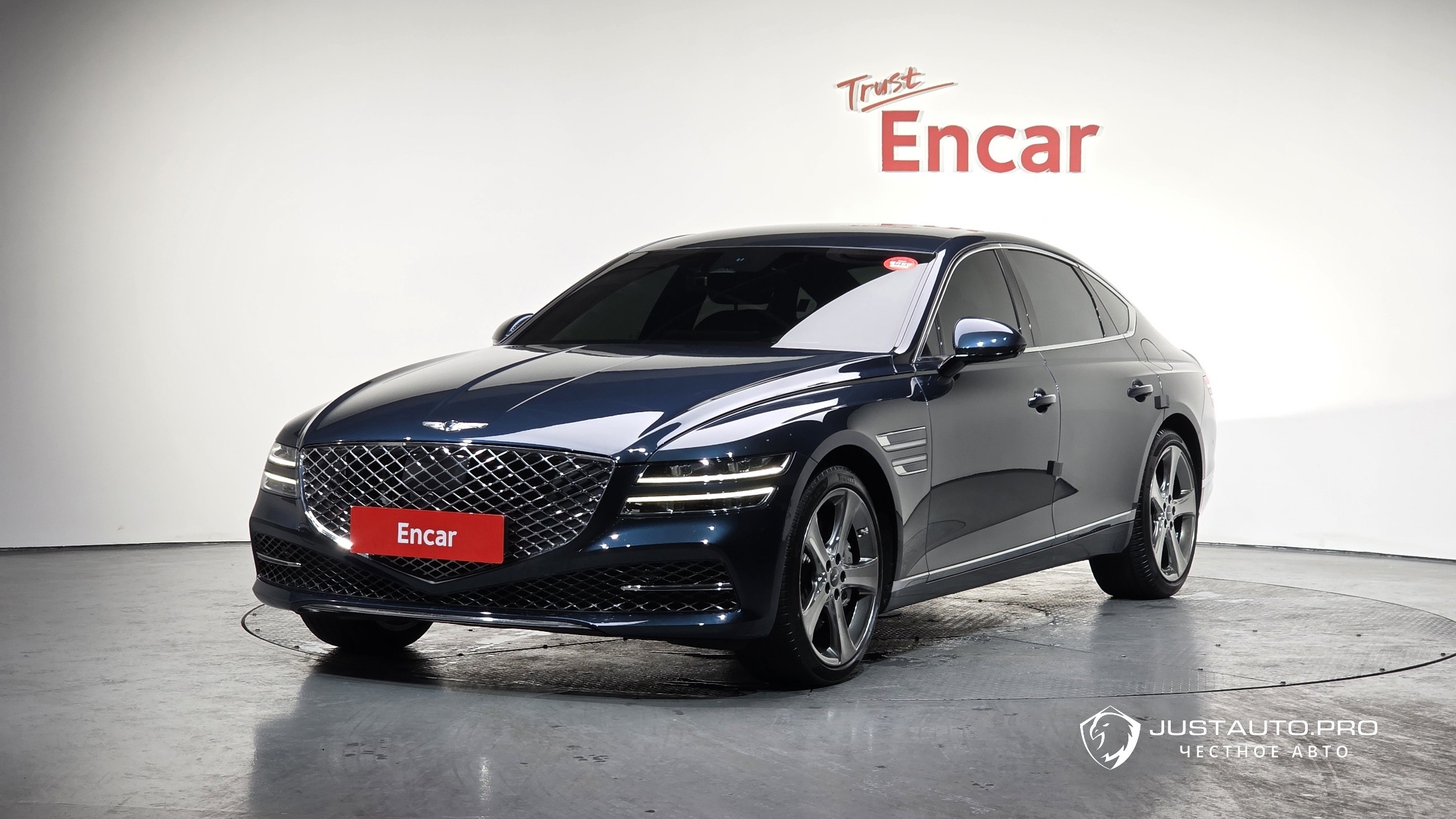 Автомобиль Genesis G80