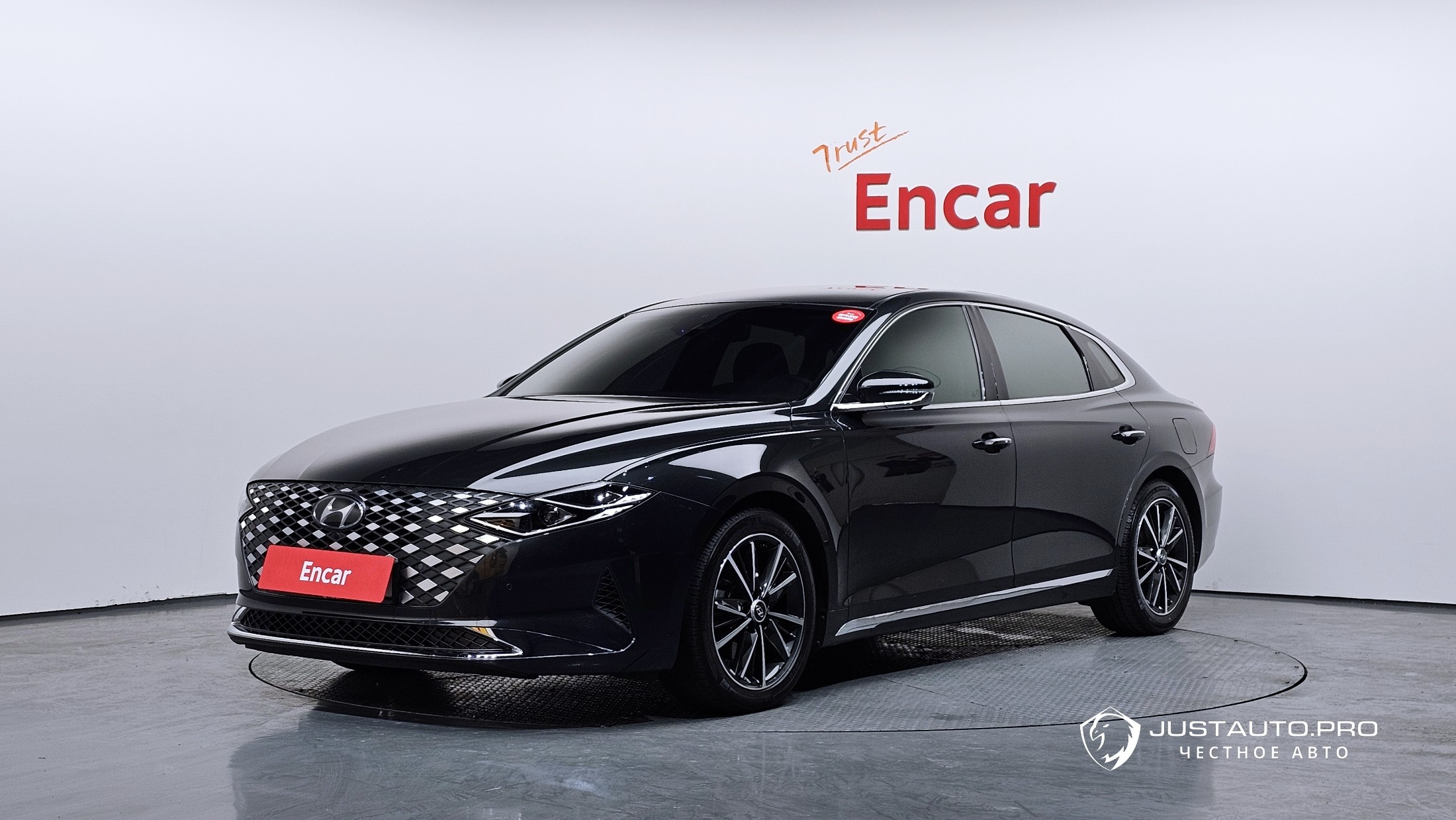 Автомобиль Hyundai Grandeur