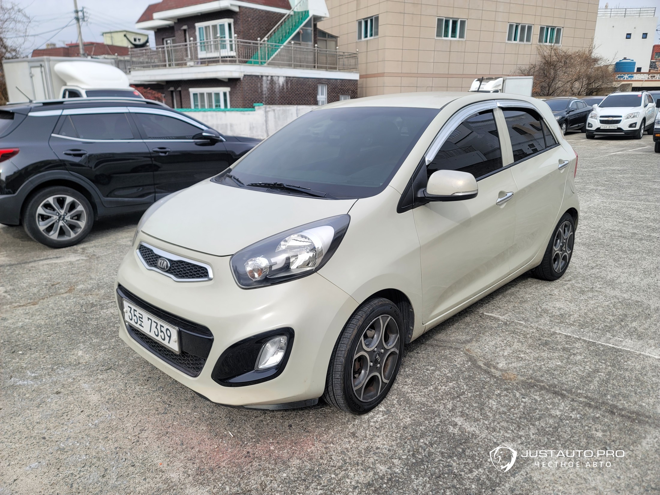 Автомобиль Kia morning