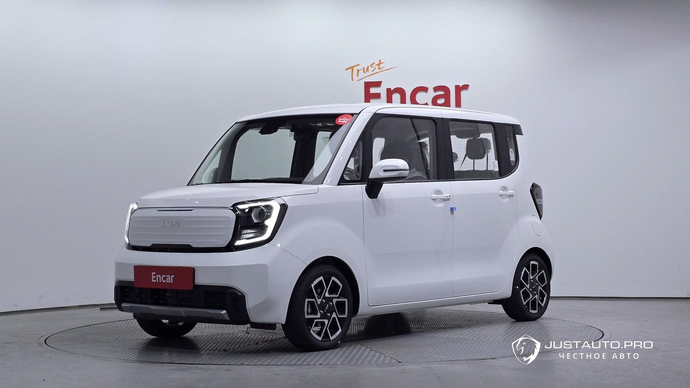 Автомобиль Kia RAY