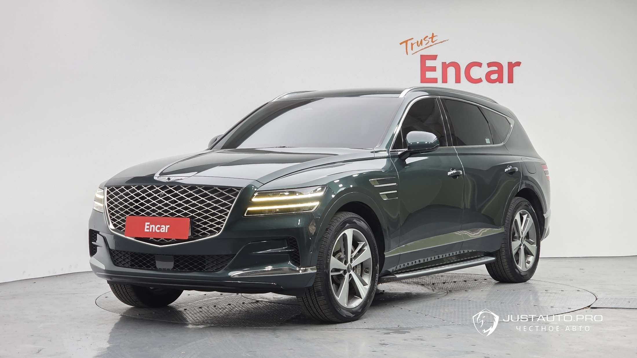 Автомобиль Genesis GV80