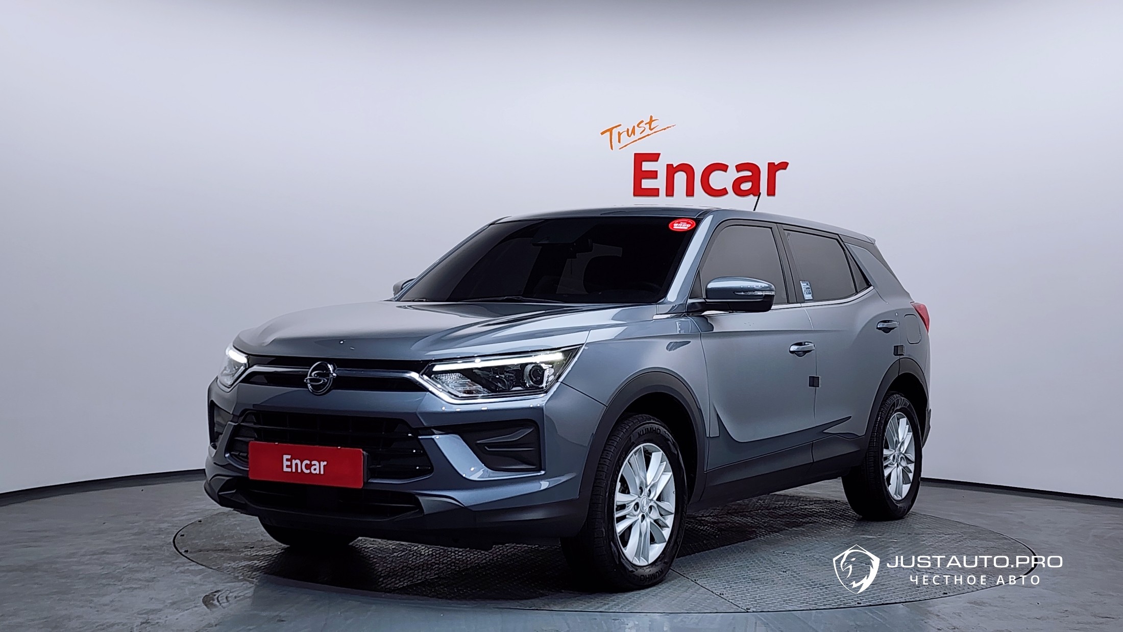 Автомобиль KG_Mobility_Ssangyong KORANDO