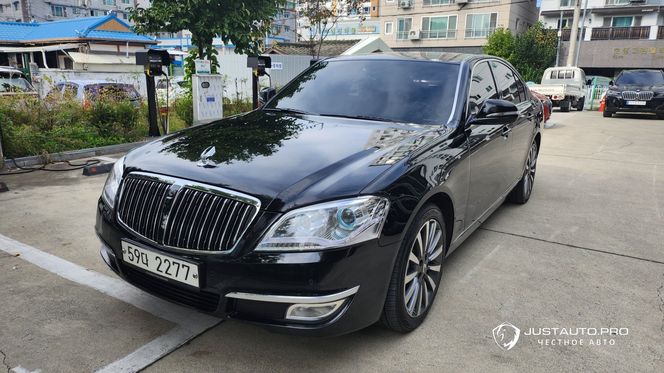 Автомобиль KG_Mobility_Ssangyong Chairman