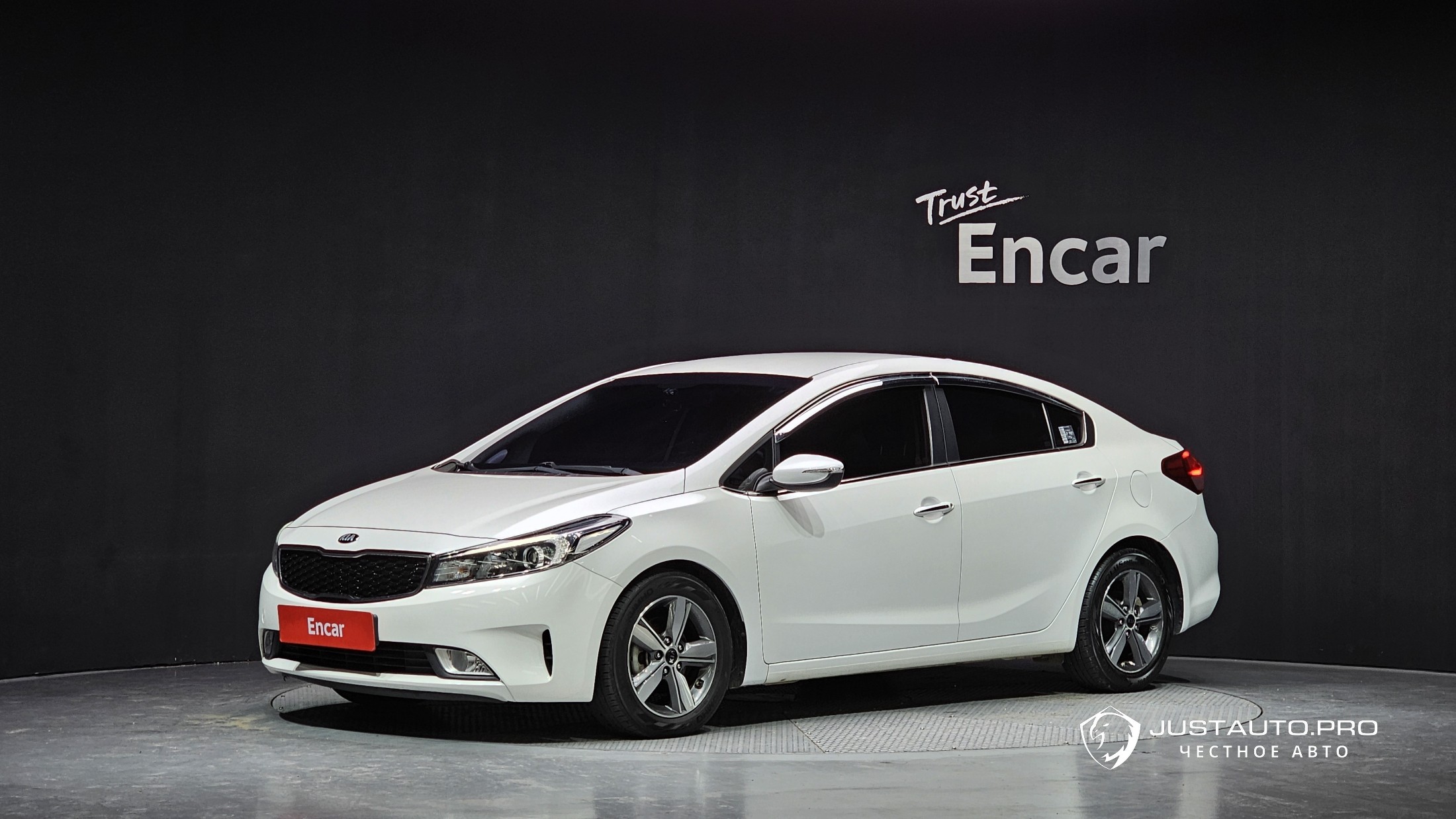 Автомобиль Kia K3