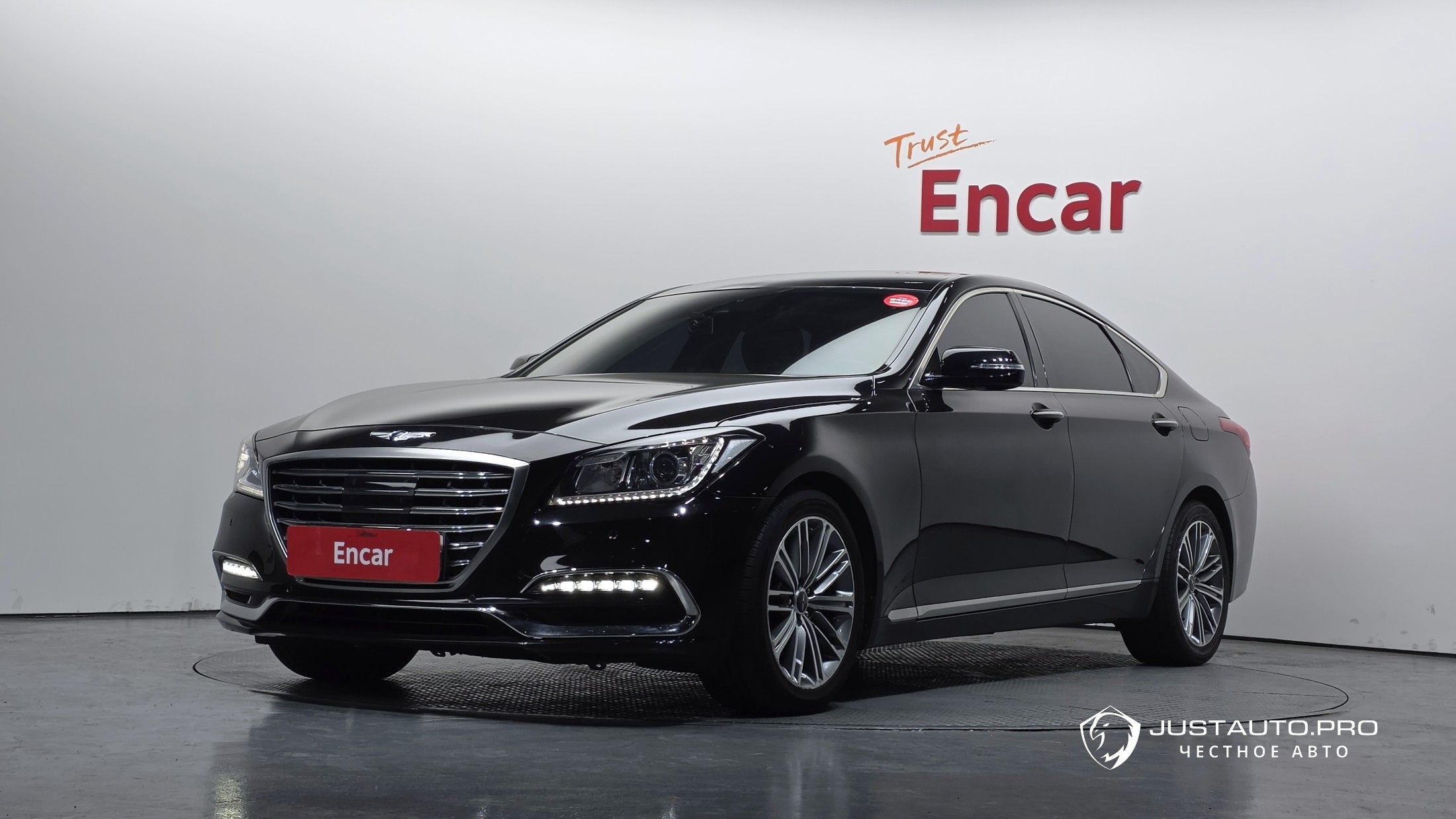 Автомобиль Genesis G80