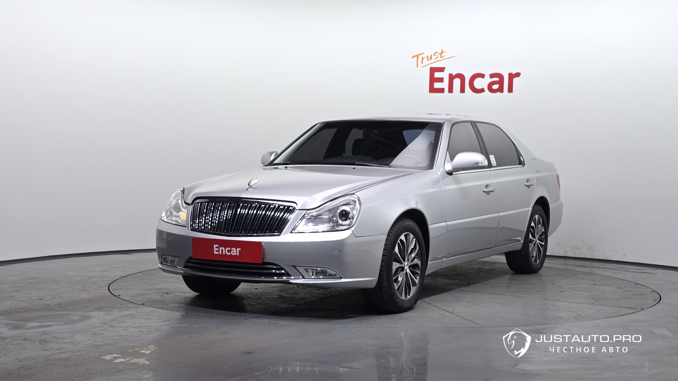 Автомобиль KG_Mobility_Ssangyong Chairman