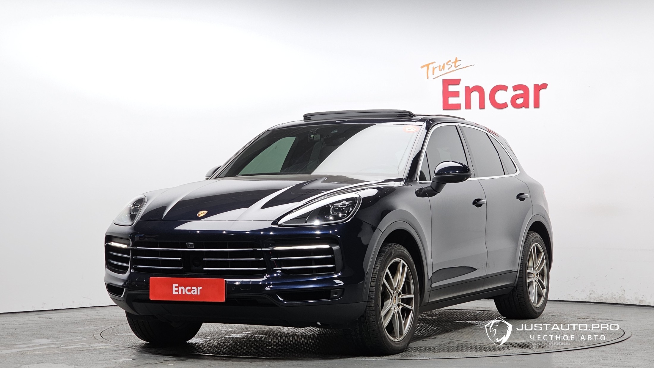 Автомобиль Porsche Cayenne