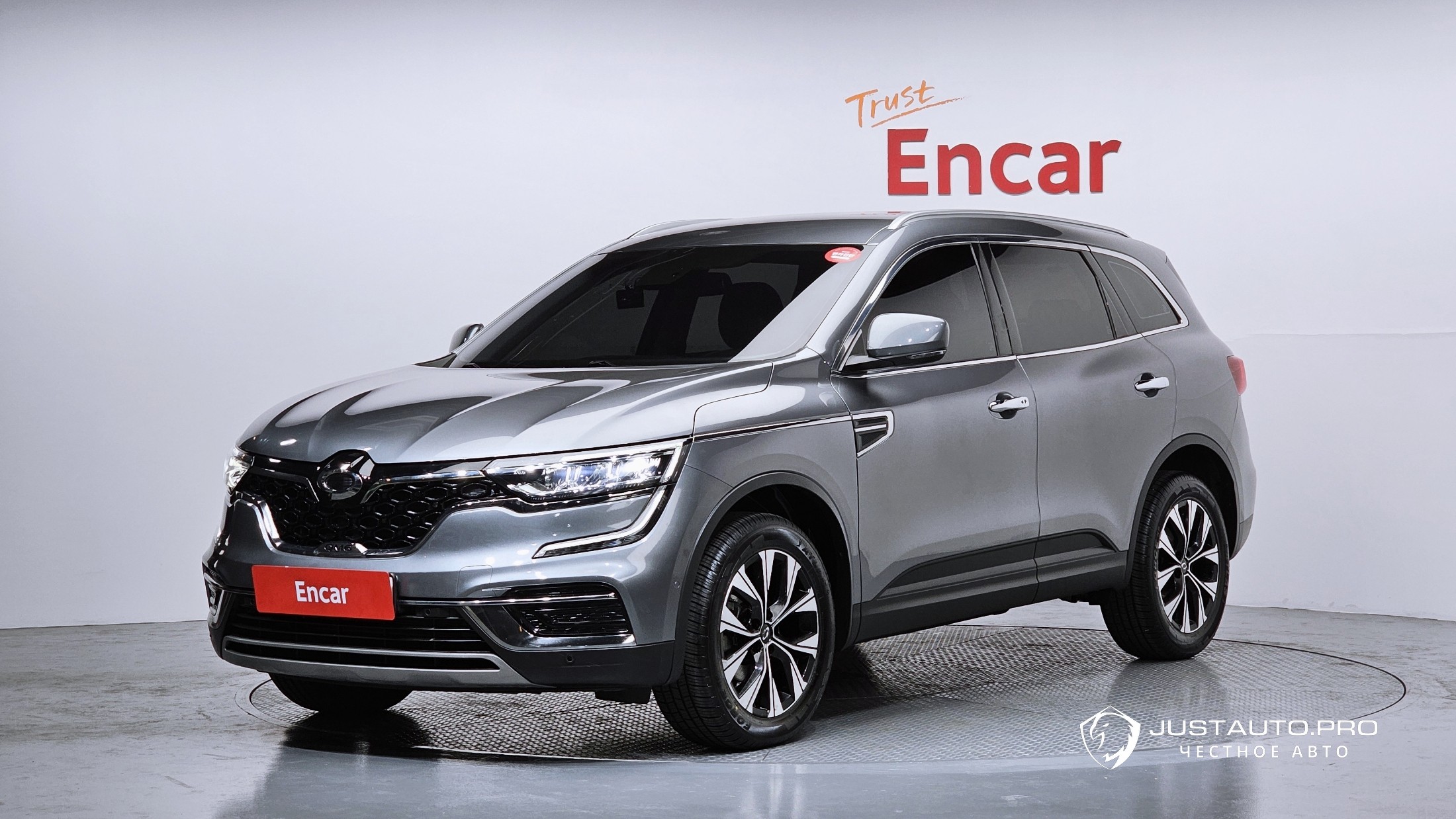 Автомобиль Renault-KoreaSamsung QM6