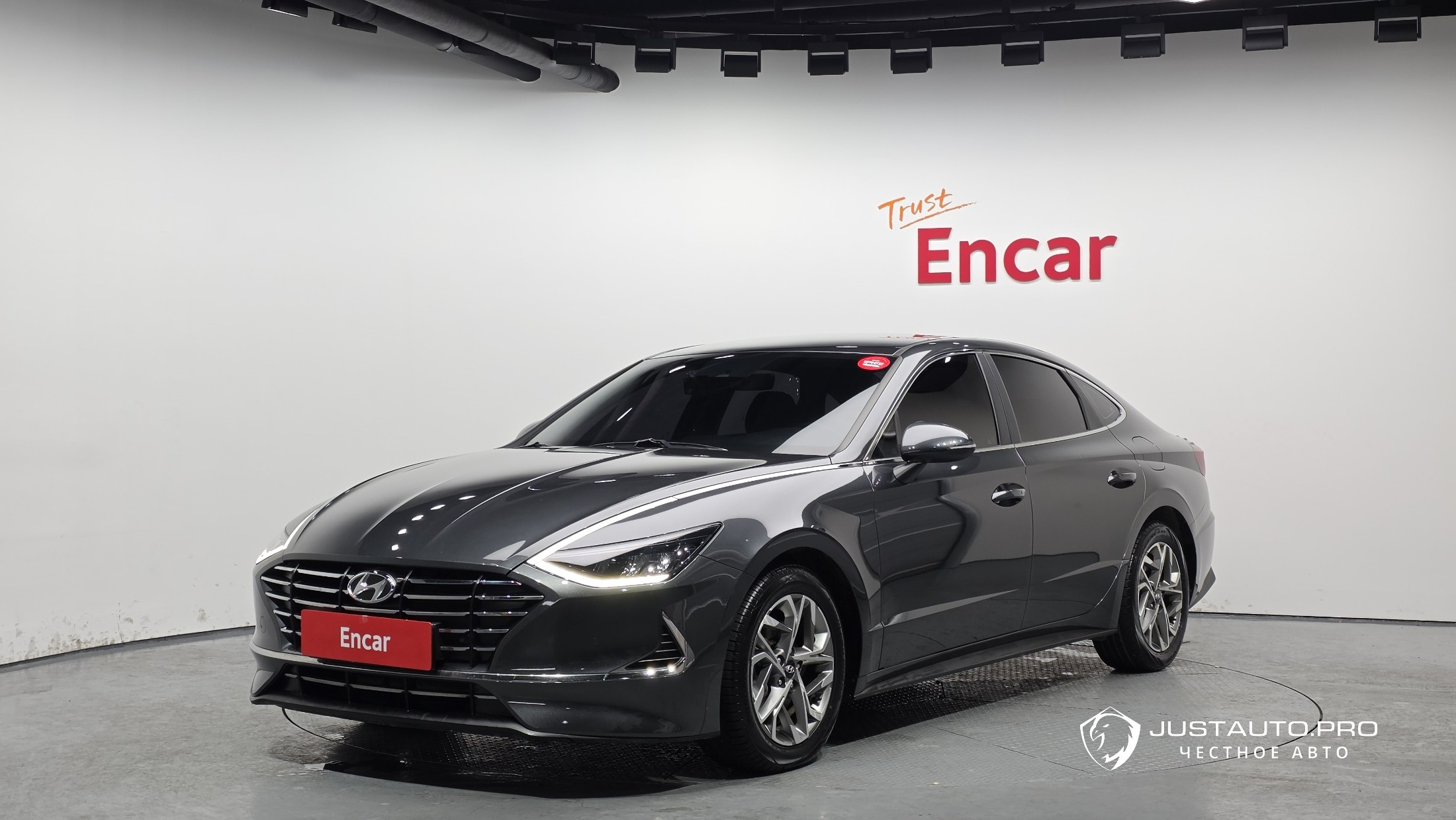 Автомобиль Hyundai Sonata