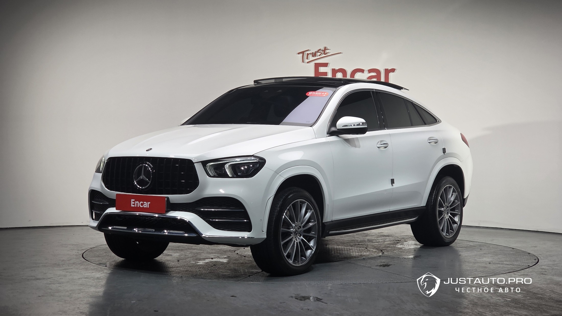 Автомобиль Mercedes-Benz GLE-Class