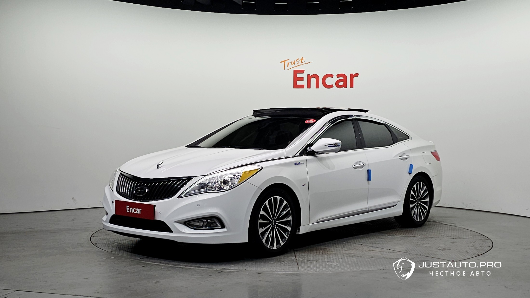 Автомобиль Hyundai Grandeur