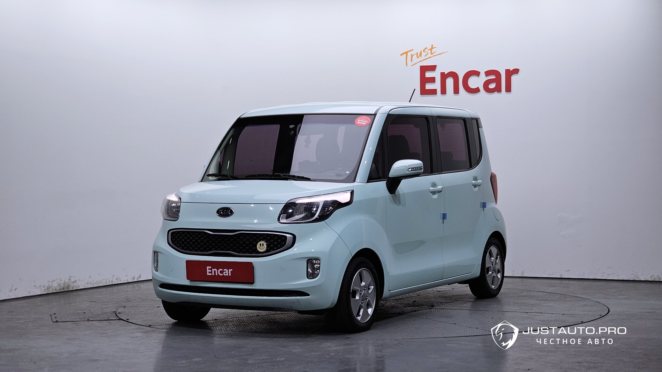 Автомобиль Kia RAY